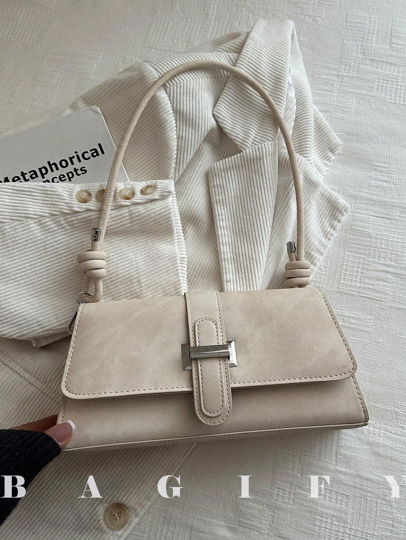 New Fashion Metal Decor Handbag, Suitable For Parties, Outings, Vacations, Shopping And Daily Use, Can Store Coins, Phones, Also Suitable As A Work Bag For White-Collar, College Students And Office Workers, Elegant Ladies Bag