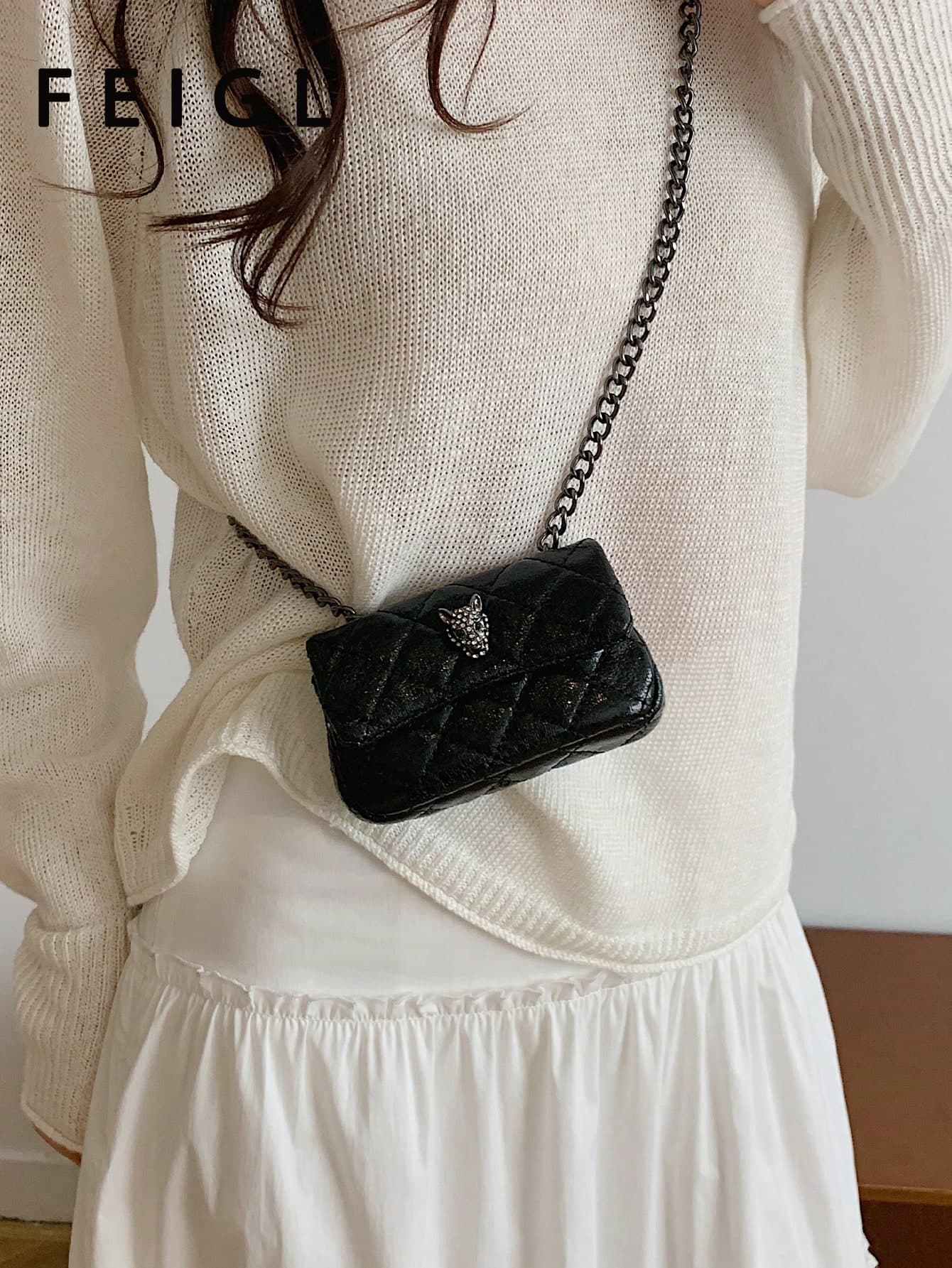 1pc 2026 New Women's Solid Color Metal Mini Chain Crossbody Bag, Casual Summer Fashion PU Luxury Shoulder Bag, Lipstick Pouch, Earphone Holder, Coin Purse, Minimalist Evening Bag, Versatile For Daily Commute, Party, Date, Work, Shopping
