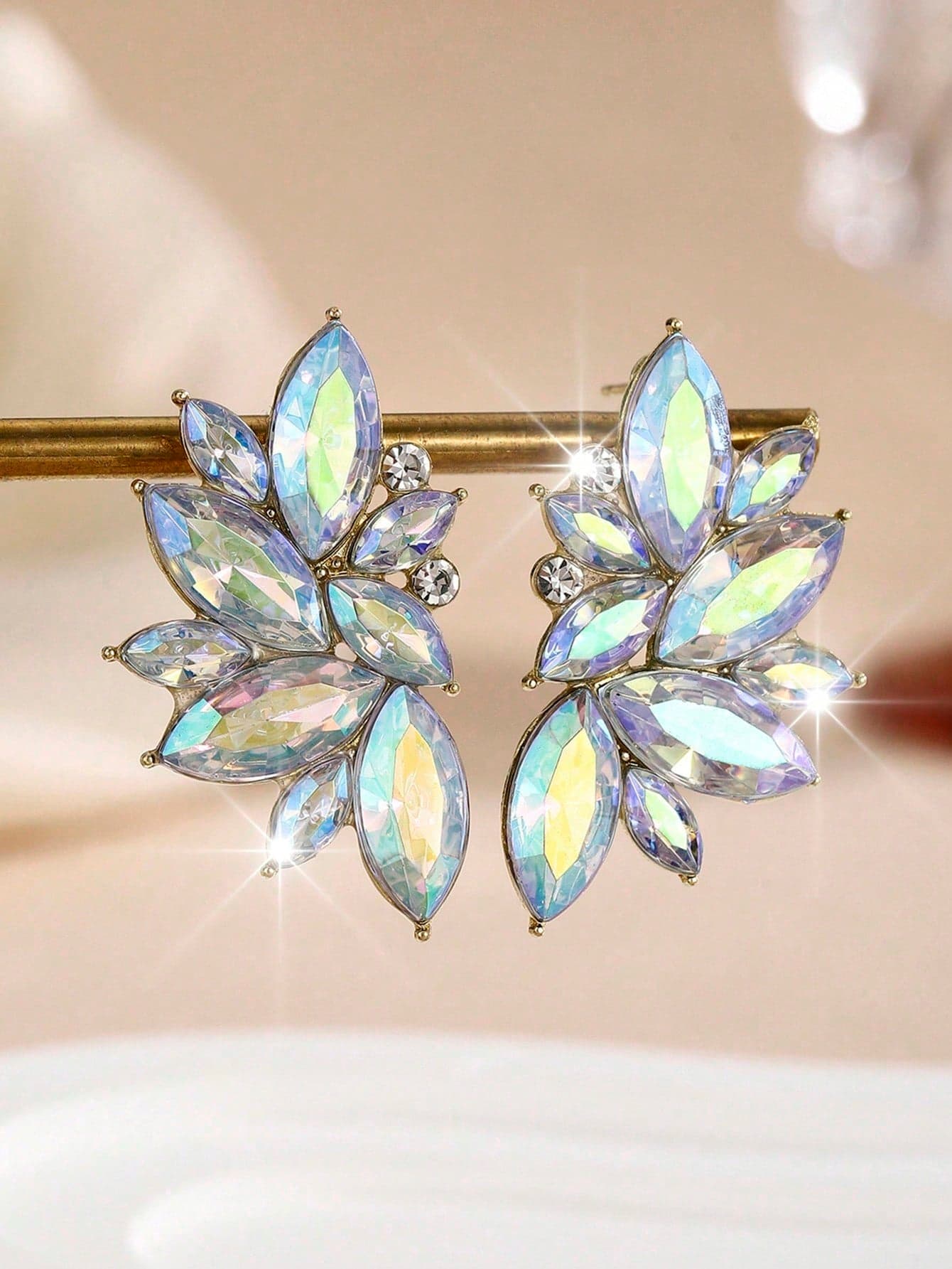 1 Pair Bohemian Style Rhinestone Encrusted Alloy Luxury Versatile Earrings