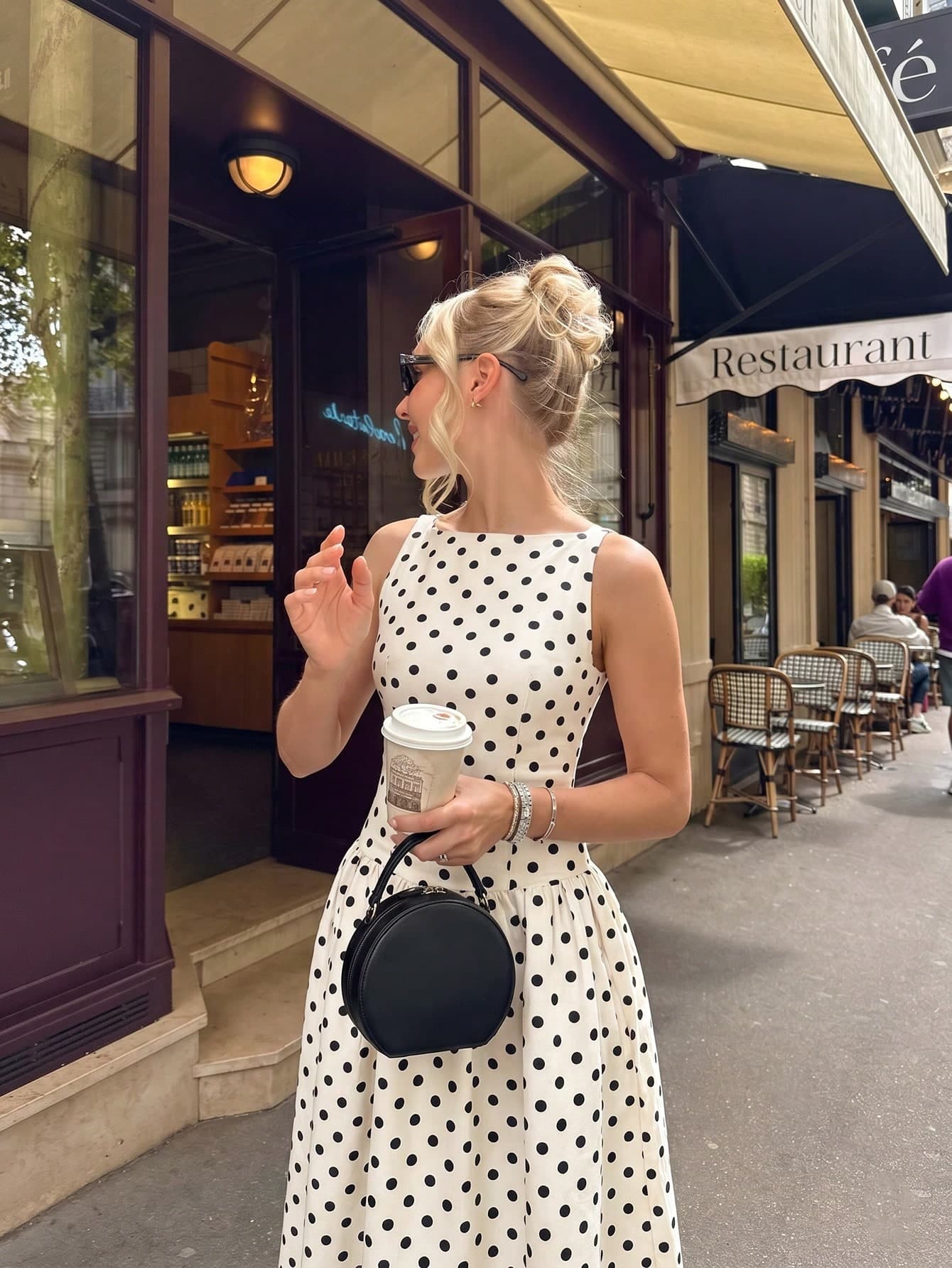 2026 New Spring/Summer Women's Casual Elegant Vacation Style Date Polka Dot Print Square Neck Sleeveless Waist-Cinching A-Line Fitted Apricot Dress, Music Festival Outfit, Streetwear, Polka Dot Dress, Party Outfit, Birthday Outfit, Holiday Outfit, Vacation Outfit