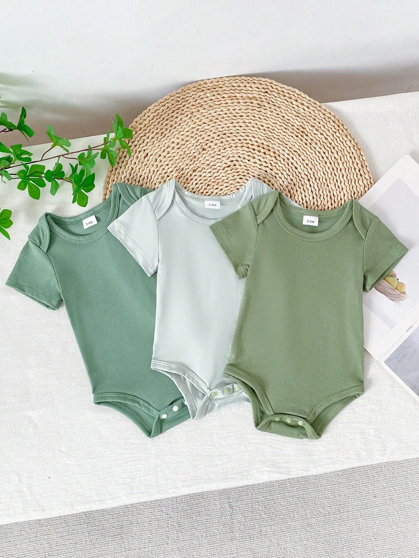 3pcs/Set Stylish Baby Boy Round Neck Short Sleeve Loose Fashion Comfy Infant Boy Rompers With Multiple Colors