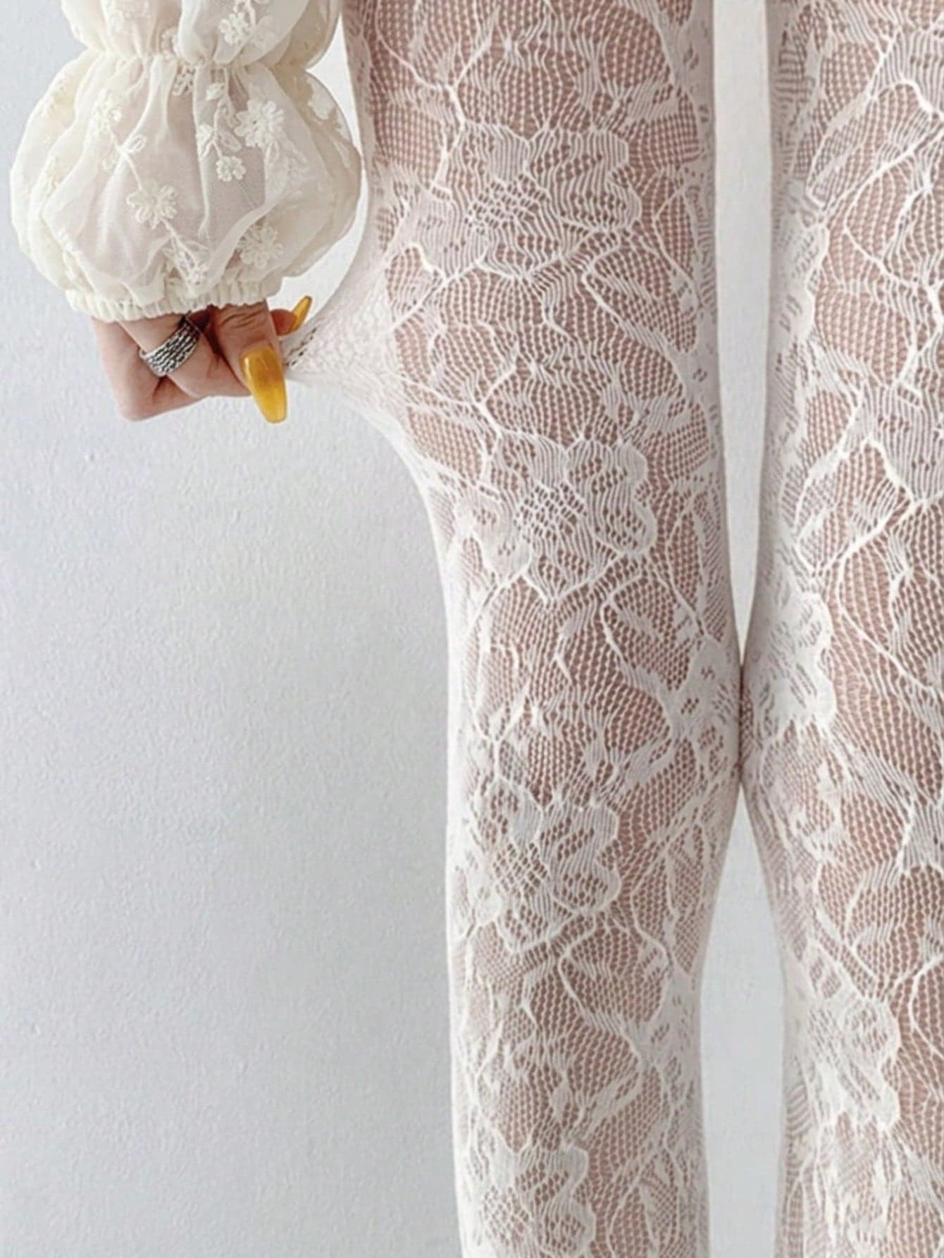DAZY 1pc New Vintage Sexy Stockings, Floral Jacquard White Pantyhose, Hollow Lace Net Stockings, Spring/Summer Tights For Dress, For Christmas Gift
