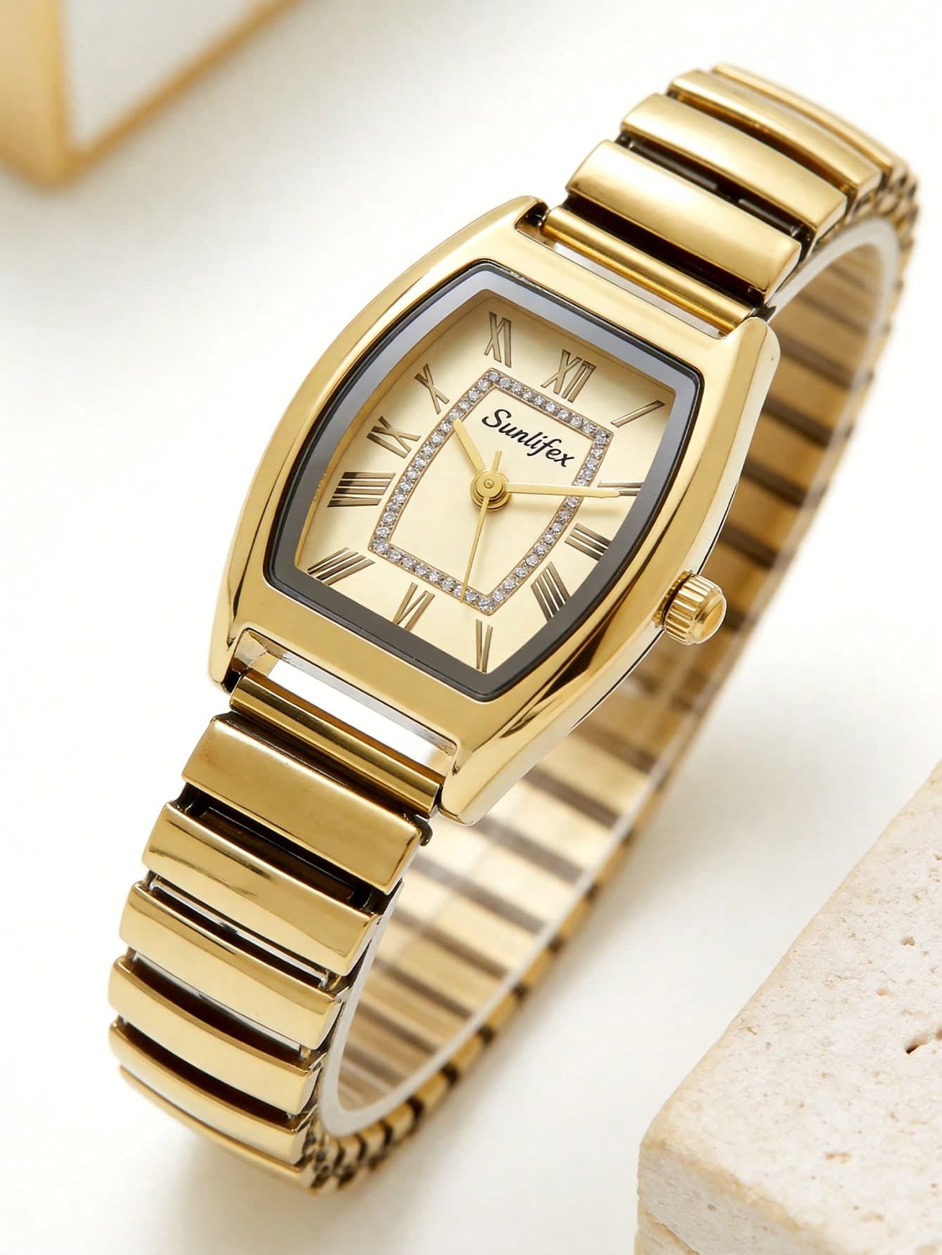 1pc Women's Elegant Retro Quartz Watch, High-Quality Alloy Case, Luxurious And Exquisite, Minimalist Fashion, Suitable For Daily Commute And Office, Perfectly Matches Modern Casual Wear, Ideal For Outings, Work, Commute, Parties And Weddings, A Perfect Gift For Wife, Sister, Girlfriend, Family And Friends, Suitable For Birthday, Anniversary And Other Special Occasions, Exquisite Watch Accessory