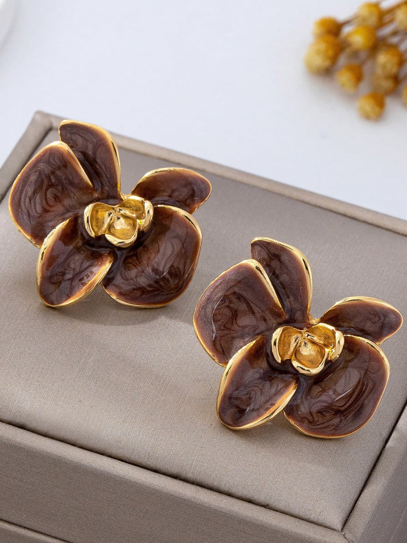 1 Pair Fashionable 3D Luxury Alloy Enameled Butterfly Orchid Flower Stud Earrings