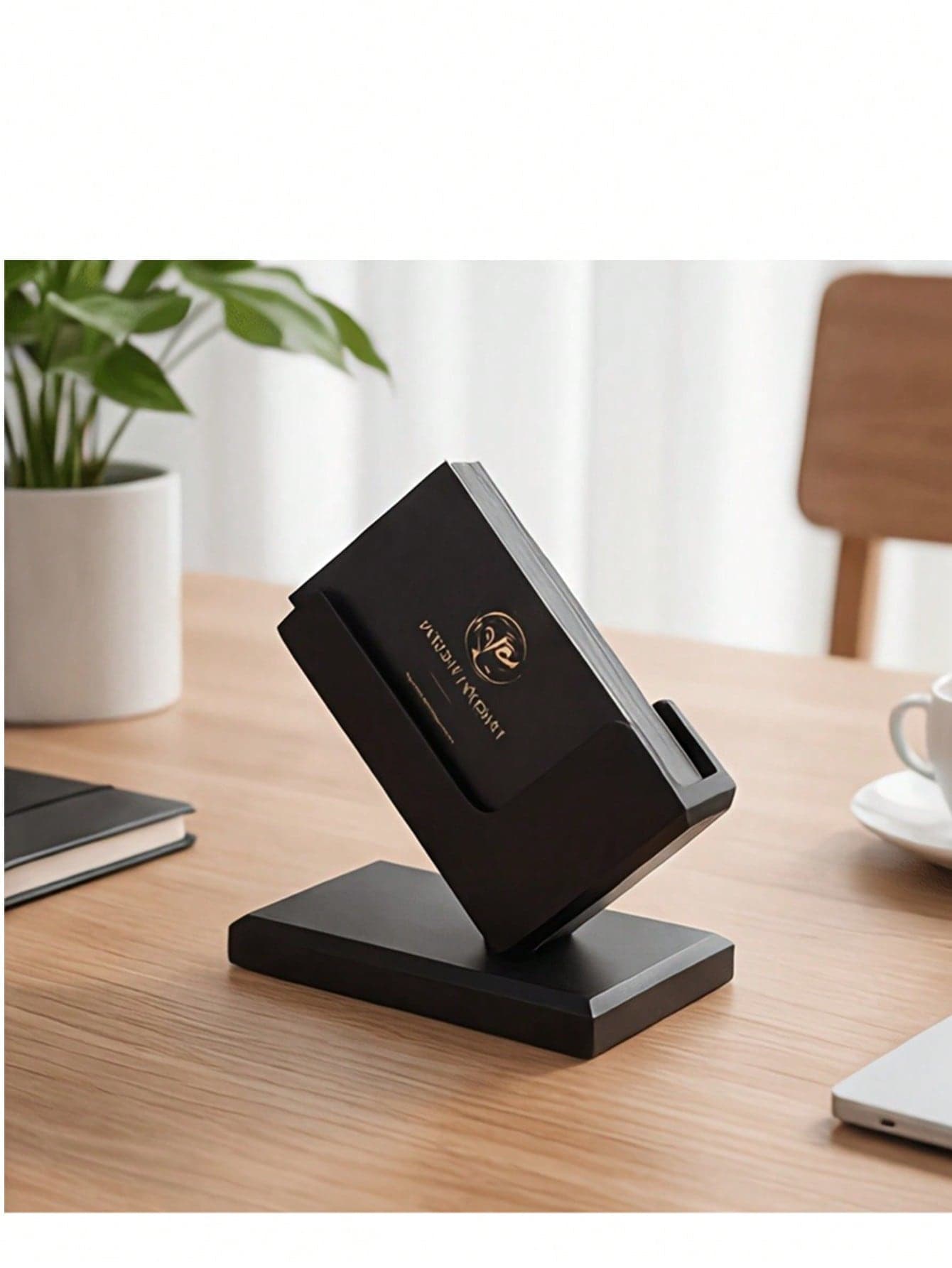 1pc Industrial Style Creative Business Card Holder, Desktop Business Card Display Stand, Minimalist Design Office Organizer & Storage, Suitable For Office/Workbench Decoration, Business