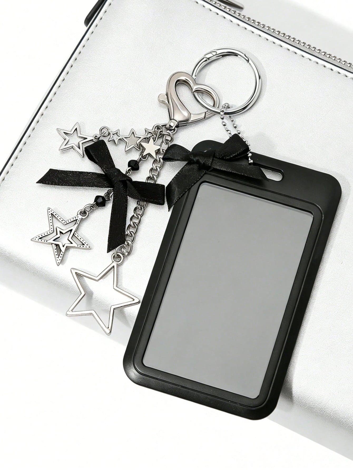 Y2K Bowknot ID Card Holder With Star Pendant, Sliding Cover Retractable Card Holder, Fashionable Card Case, Cute Keychain Accessory, DIY Keychain Pendant, Suitable For Students, Medical Staff, Teachers, Office Workers, Unique Birthday, Holiday, Party, Back To School, Teacher's Day Gift