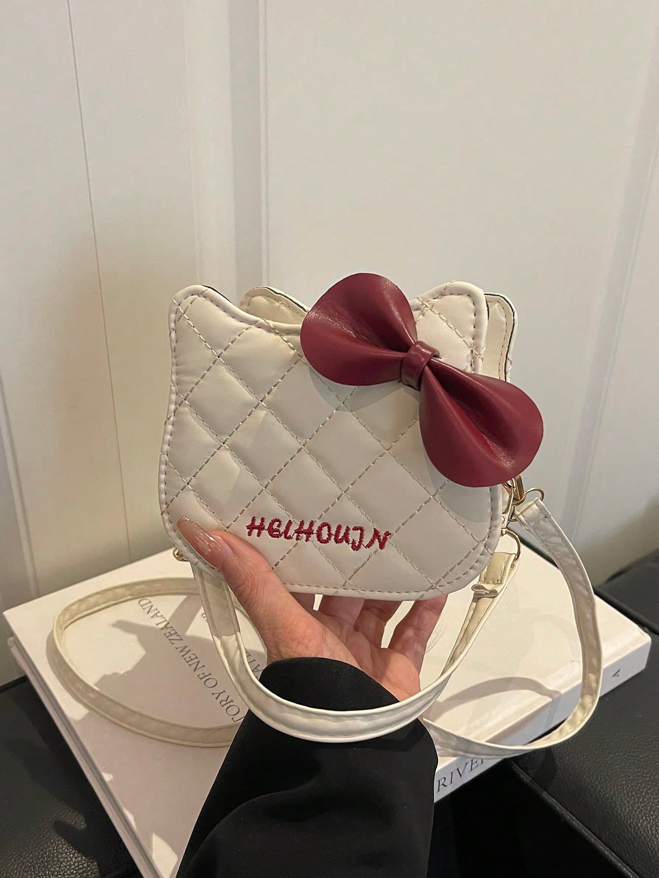 2026 Early Spring New Arrival Cute Bow Plaid Contrast Color Women's Small Square Shoulder Bag