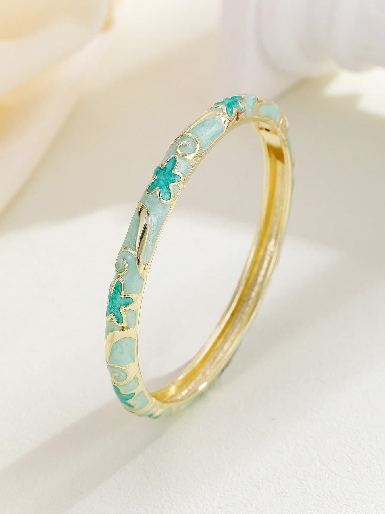 1pc Fashionable New Bohemian Style Gold-Plated Star Pattern Enamel Cloisonne Bracelet, Jewelry For Women & Girls