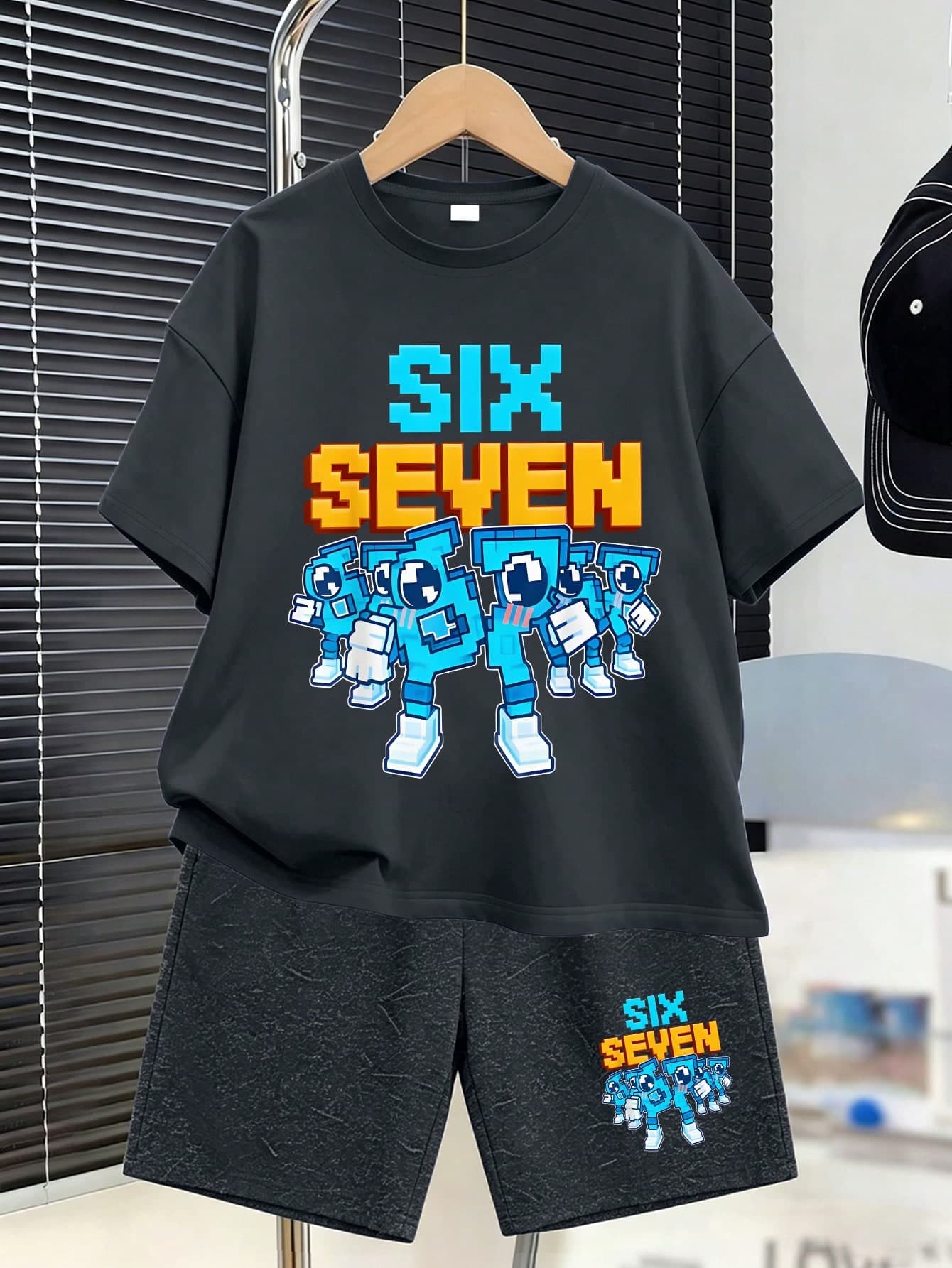 2pcs/Set Boys' Funny Number "67" & Letter Print Round Neck Short Sleeve T-Shirt + Shorts Casual Comfortable Summer New Outfit