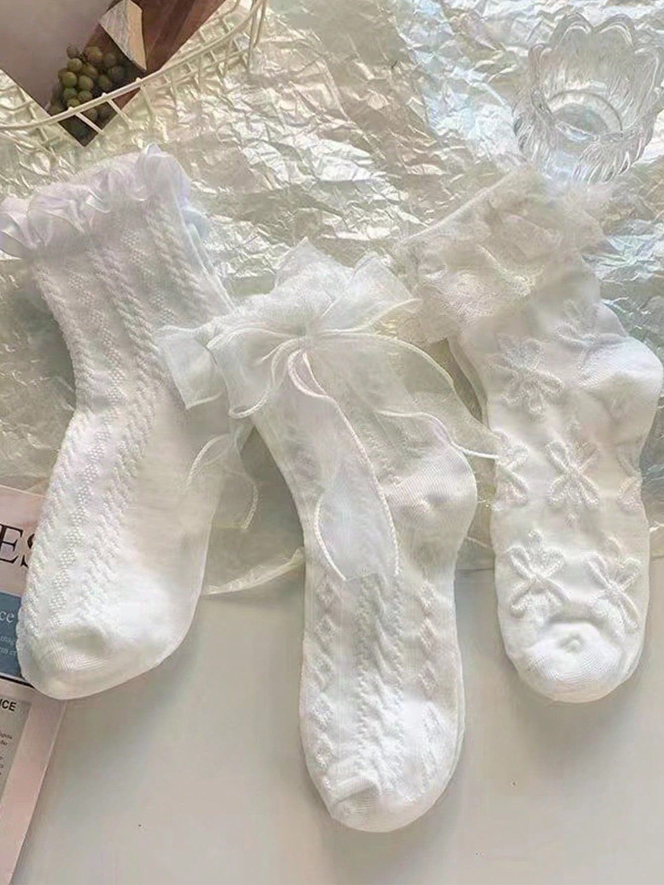 1/3/6 Pairs Women's Lace Cute Black & White Japanese Lolita Style Thin Sweet Fashion Versatile Mid-Calf Socks, Suitable For Daily Wear, Lightweight Thin Version
