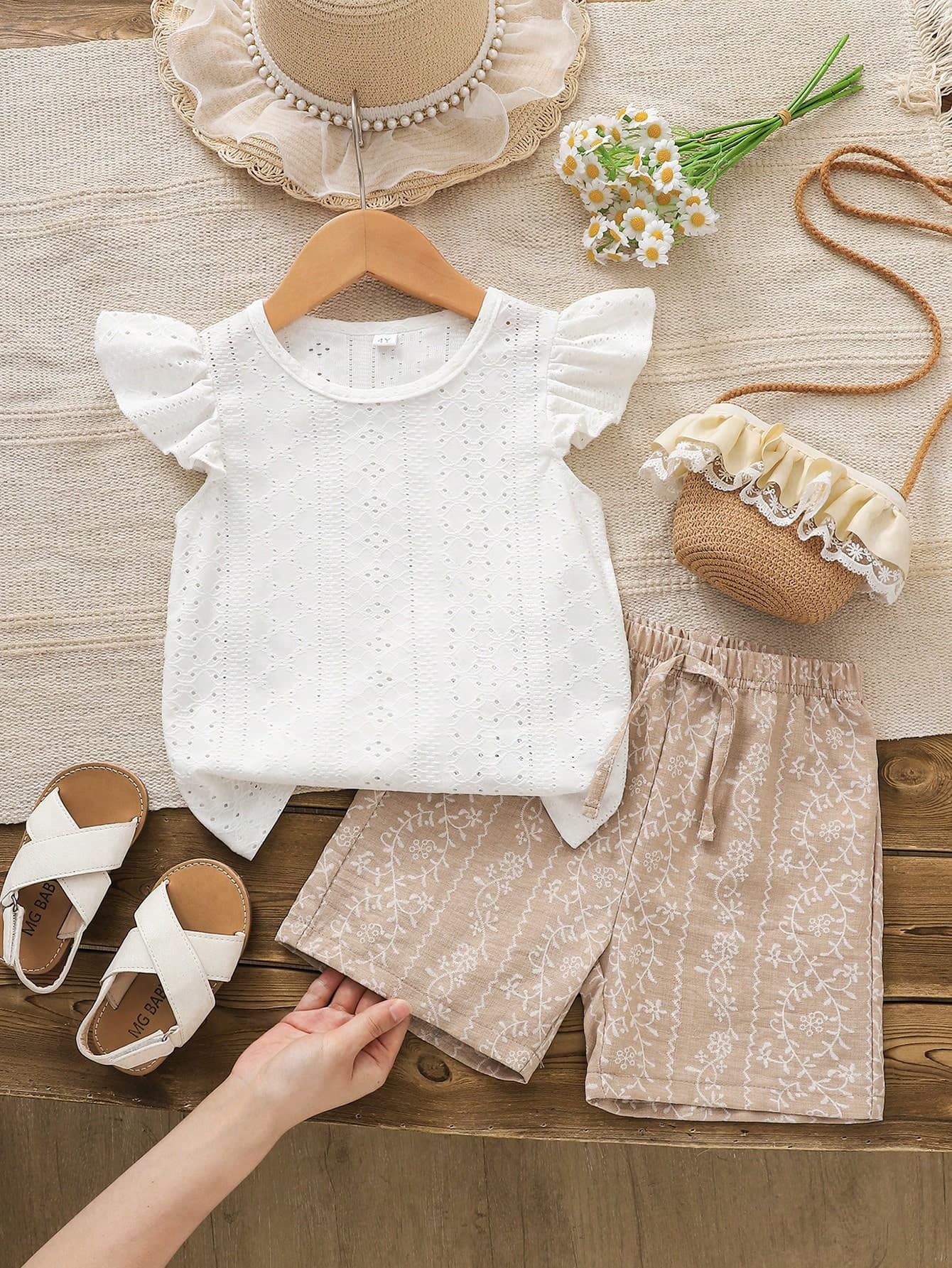 2pcs/Set Young Girl Casual Striped Knit Solid Color Sleeveless Tank Top And Shorts Set, Suitable For Summer Outdoor, Daily Wear, Leisure And Vacation