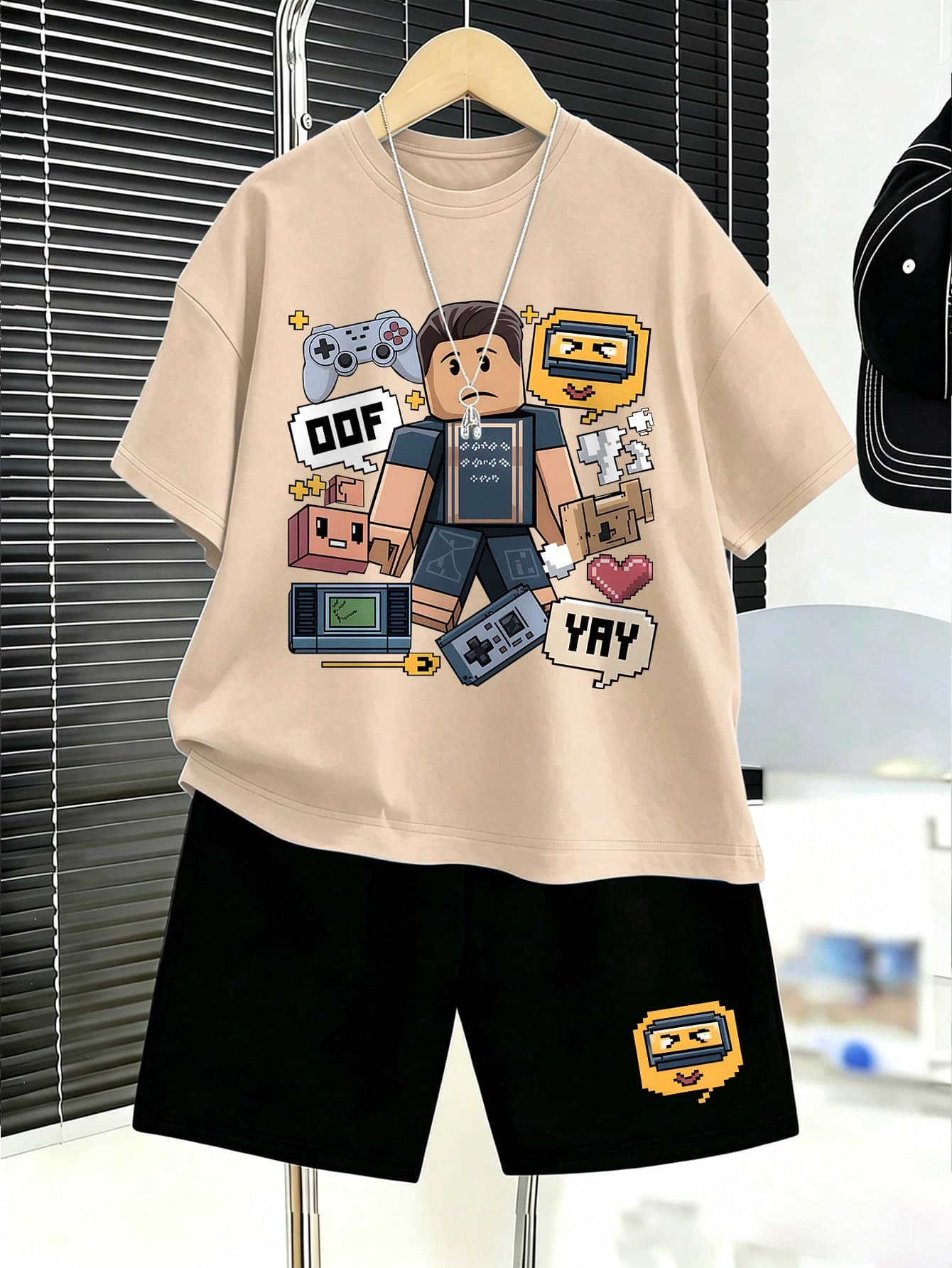 2pcs/Set Cartoon Game Style Boys' Printed Round Neck T-Shirt And Shorts Set, Fashionable And Comfortable Summer Outfit, Back To School