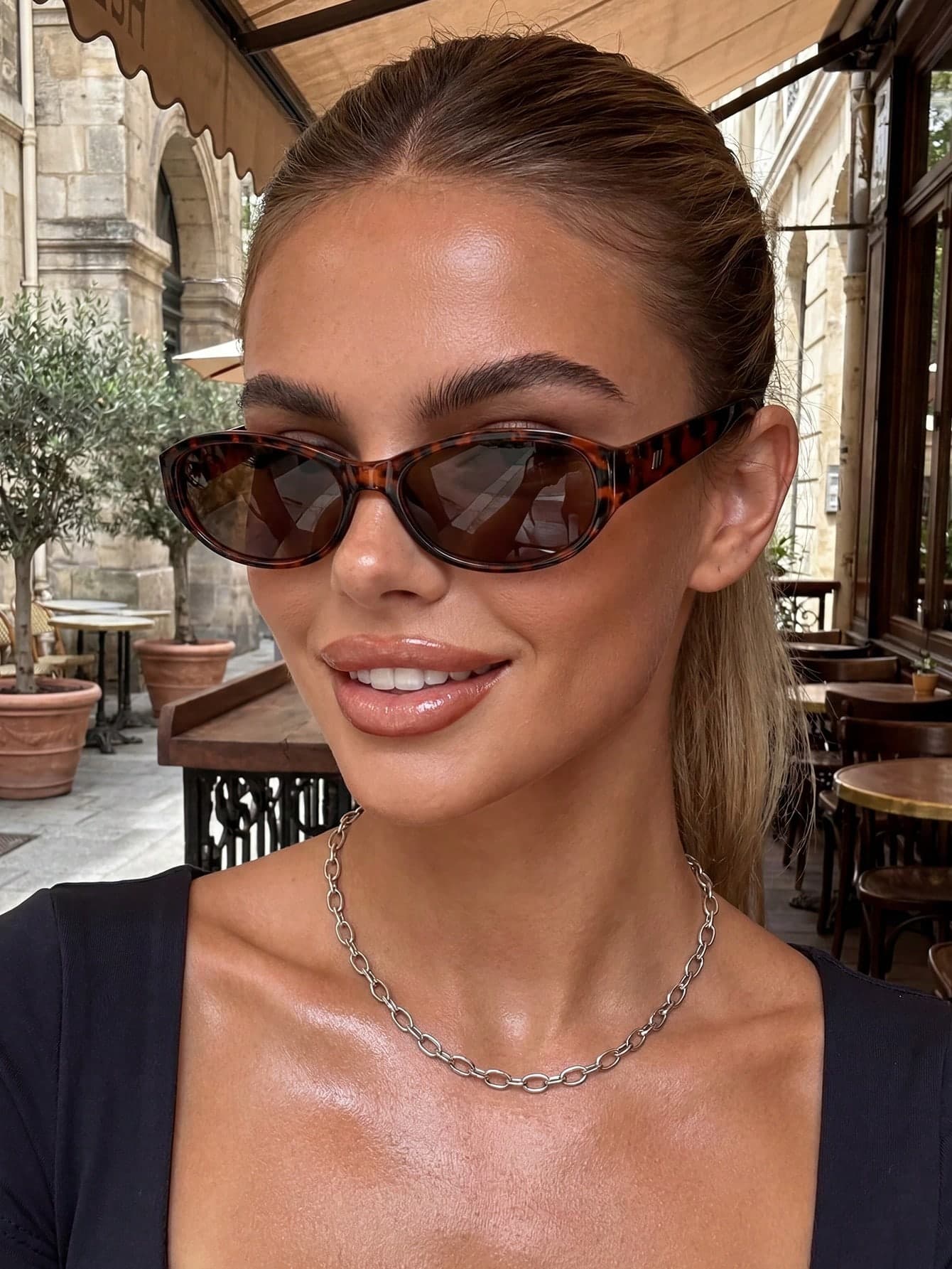 1 Pair Unisex Oval Frame Fashion Glasses, Suitable For Vacation, Travel, Beach, Daily Outfit, Photography And Various Occasions