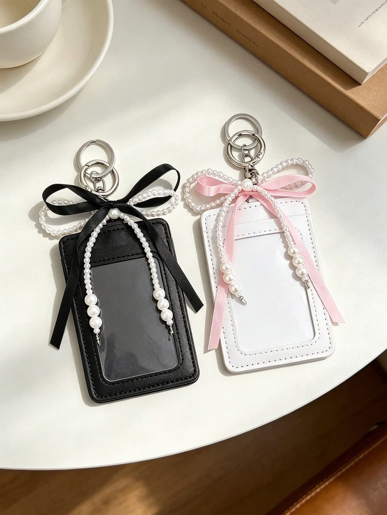 Fashion Y2K Style Pearl Bow Stretchable Card Holder, Slide Cover Design, Personalized Fashion Card Holder, Cute Lady Bag Charm Keychain, Suitable For ID Cards, Bank Cards, Meal Cards, Work Badges, Etc., Ideal For Nurses, Doctors, Teachers, Office Workers, Unique Birthday Gift, Holiday Gift, Party Gift, Wedding Gift, Back To School Season Gift