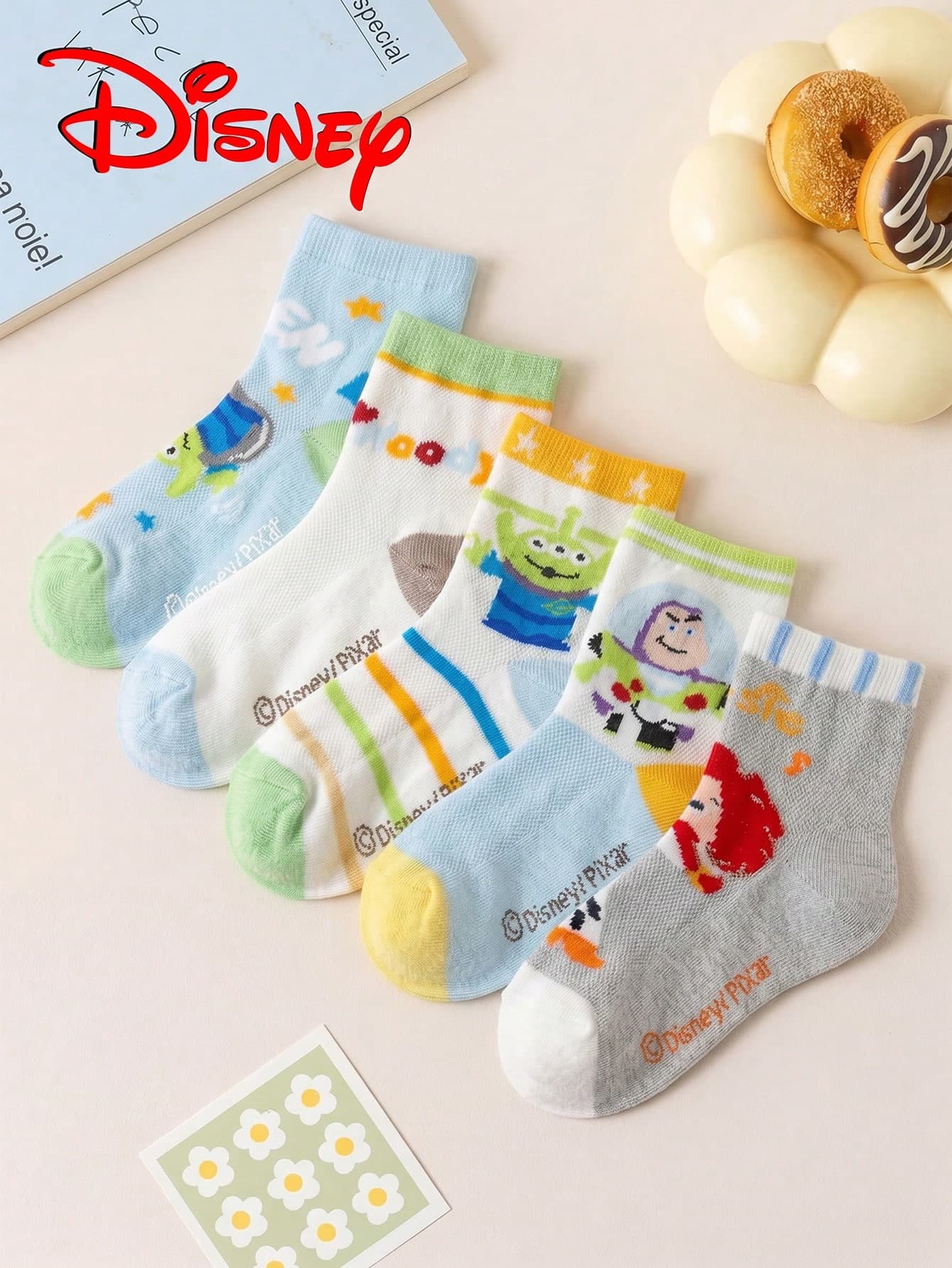 10/5/1 Pair Genuine Disney Mesh Hollow Mid-Calf Socks, Suitable For Summer Wear. Adorable Cartoon Design, Fashionable And Cute Disney Socks For Infants. Breathable, Sweat-Wicking, Casual, Multifunctional, Fashionable Cartoon Pattern Socks, Suitable For Infants, Gifts, And Daily Use.