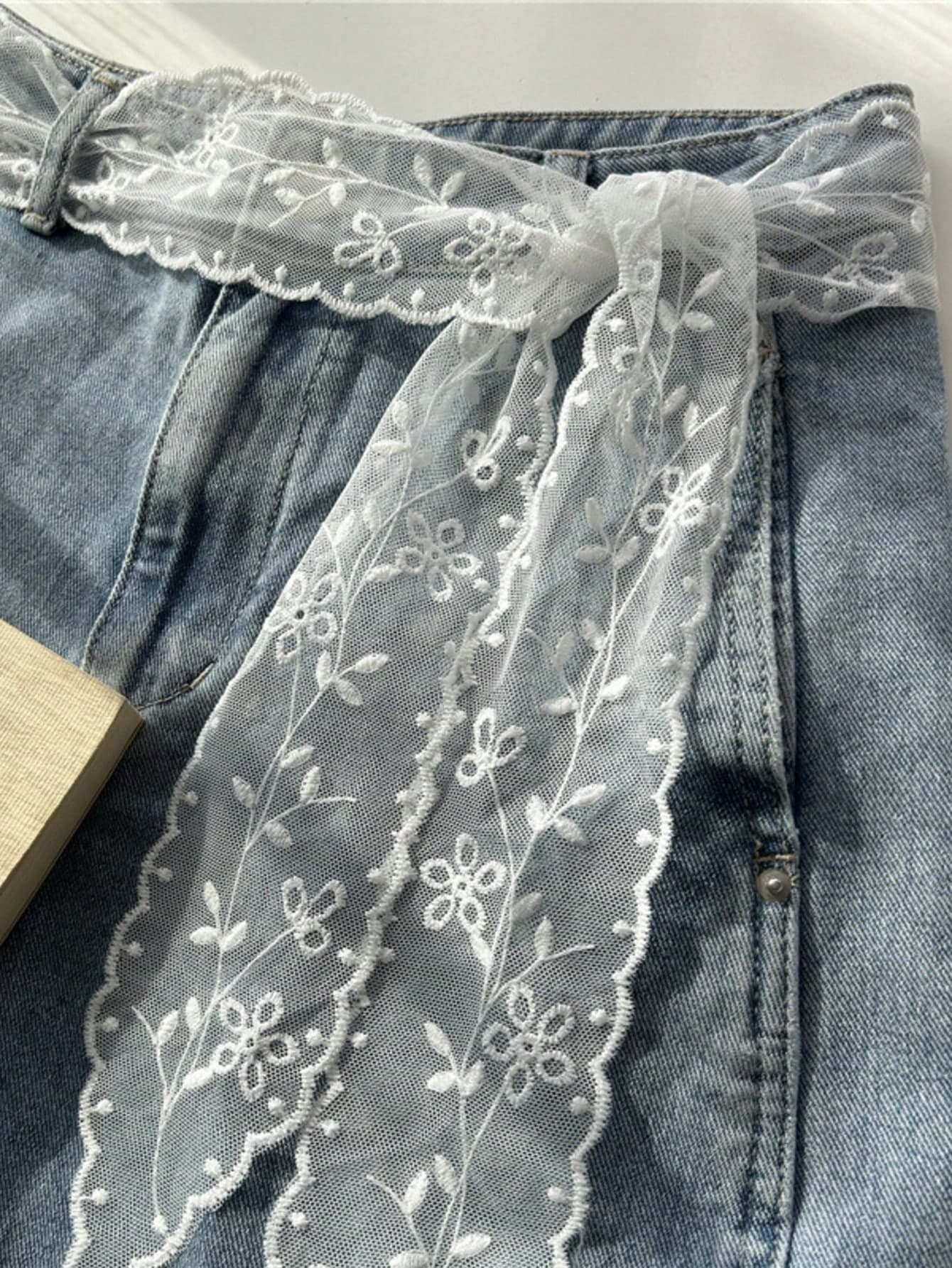 1PC Retro Floral Lace Scarf Waistband Headband Elegant Long Silk Feel Ribbon Washable Durable Accessory Sweet Versatile Decoration,Wedding,White,Lace