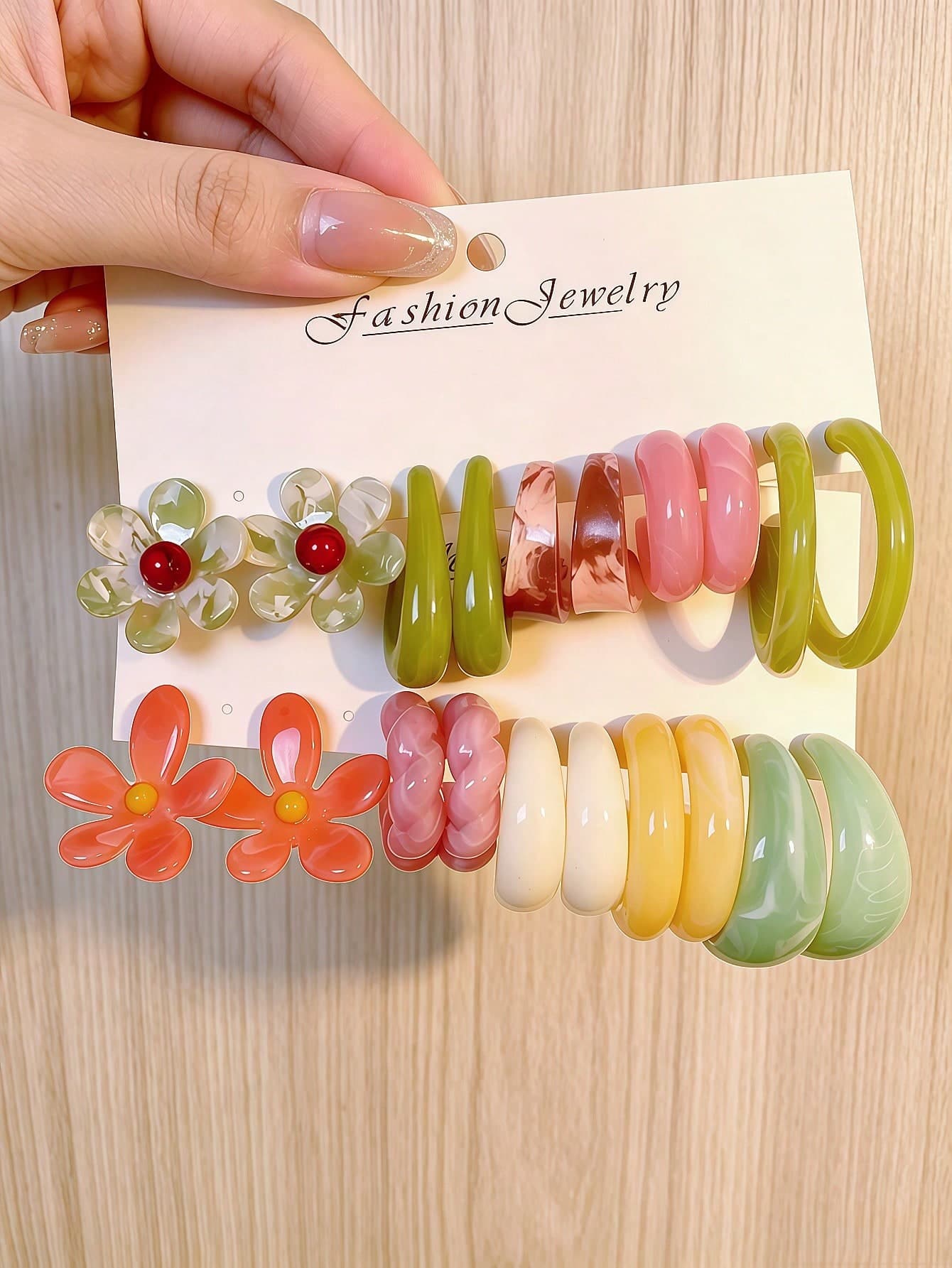 5-10 Pairs European And American Korean Style Acrylic Floral Colorful C-Shape Geometric Earrings Set, Fashionable Jewelry Accessories With Unique Bohemian Style, Aesthetic