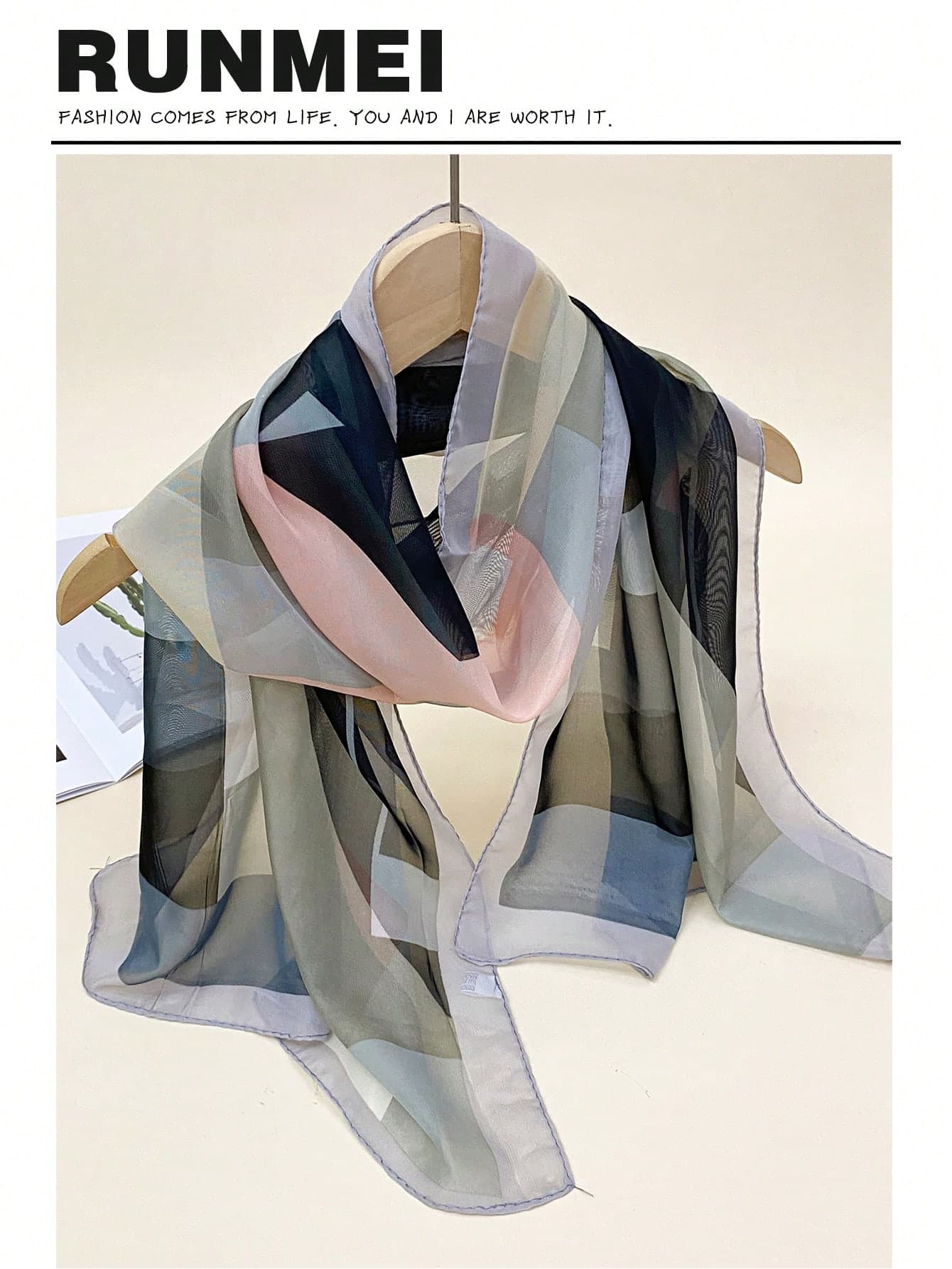 1pc Women's Minimalist Classic Lightweight Ombre Chiffon Scarf, Skin-Friendly & Comfortable, Sun-Protective Shawl, Suitable For Daily Wear, Can Be Used As Headband, Hair Tie, Ideal Choice To Enhance Your Overall Look.