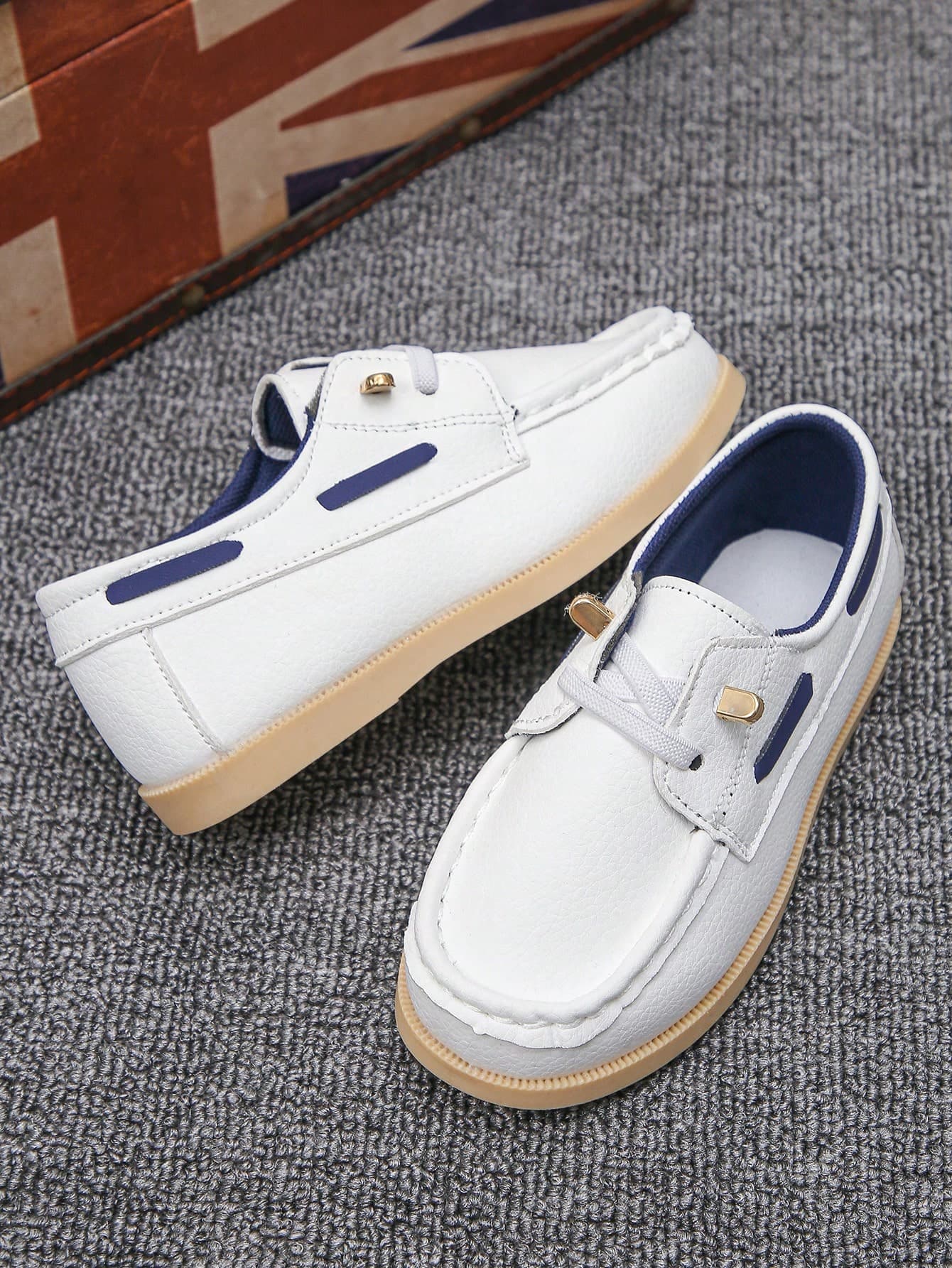 1 Pair Unisex Kids' Spring/Autumn Stitching Loafers, Casual Slip-On Shoes For Daily Wear, Vintage Style, Comfortable, Breathable, Anti-Slip, Flat Bottom