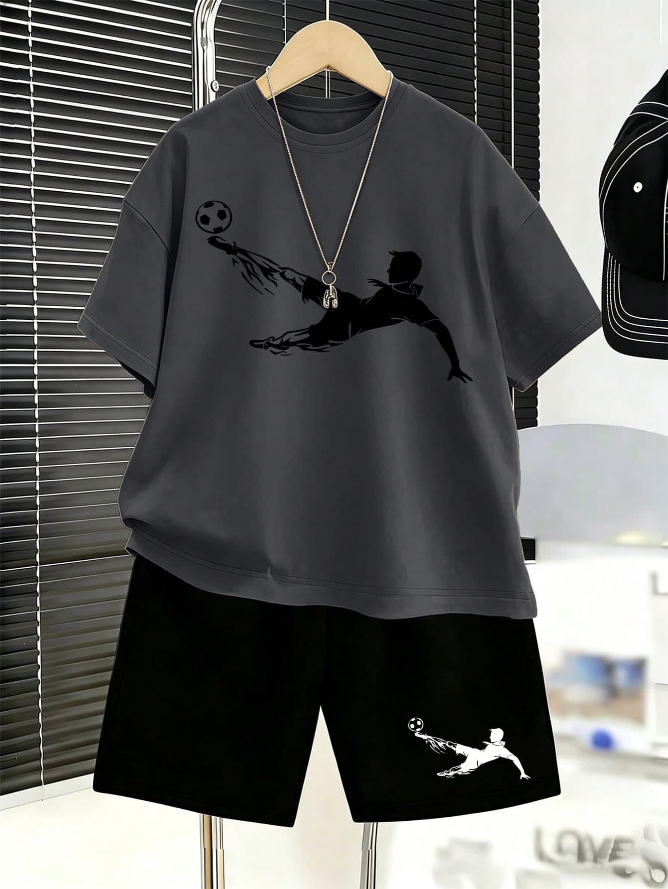 1pc Tween Boy Sports Style Football Pattern Crew Neck T-Shirt + Shorts Summer New Fashion Comfortable Set, Breathable