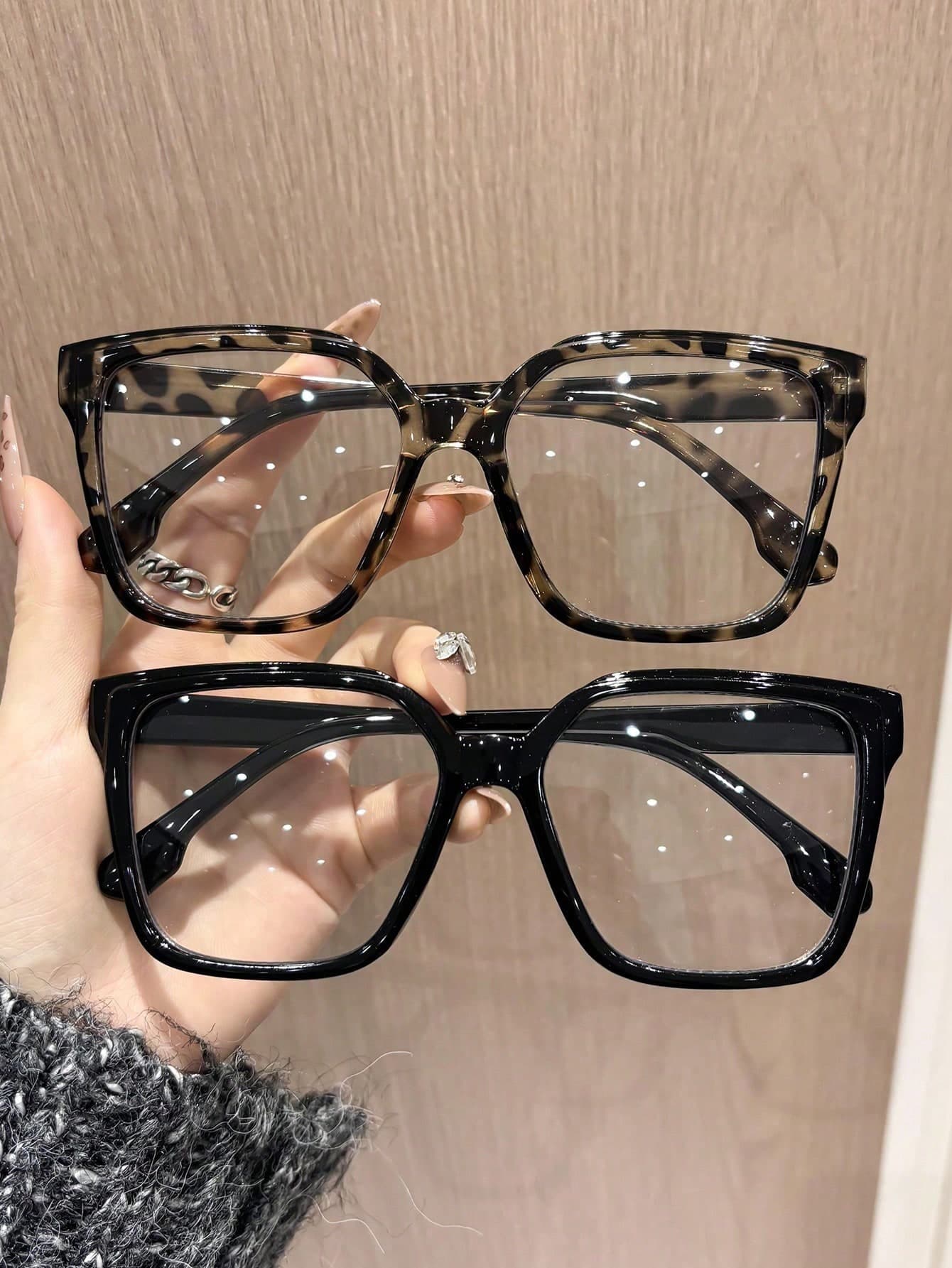2 Pairs/1 Pair Women's Fashion Flat Frame Plastic Glasses, Square Frame, Casual Style, Leopard Print Pattern, Suitable For Daily Wear, Hiking, Street Photography, Outfit Matching, Applicable To Various Holidays, Parties And Business Occasions, Suitable For All Face Shapes, Excellent Gift, High Quality Glasses, Fashion Accessory
