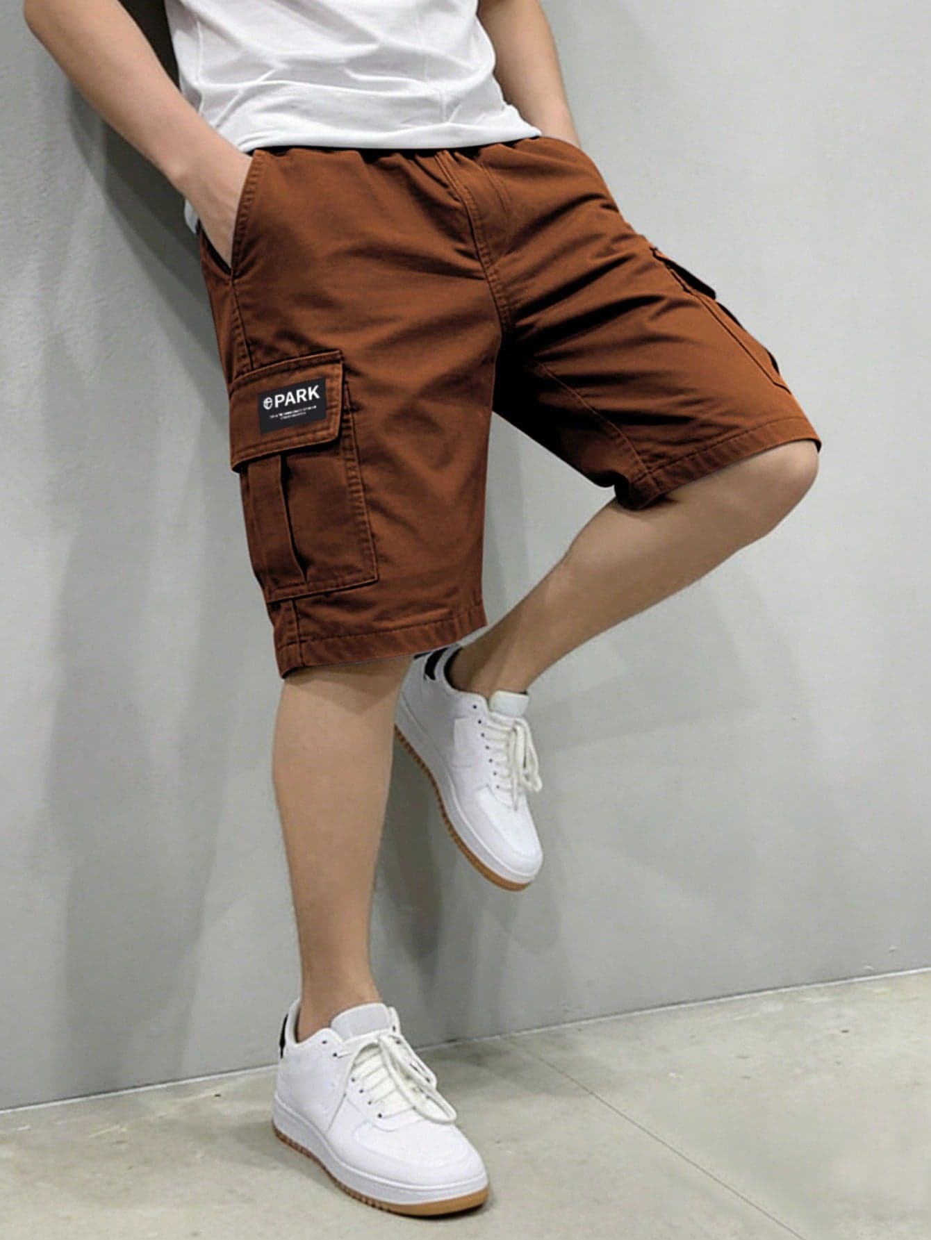 1pc Tween Boy Teenagers Casual Sports Outdoor Pocket Shorts, Fashionable English Woven Label, Spring/Summer/Autumn