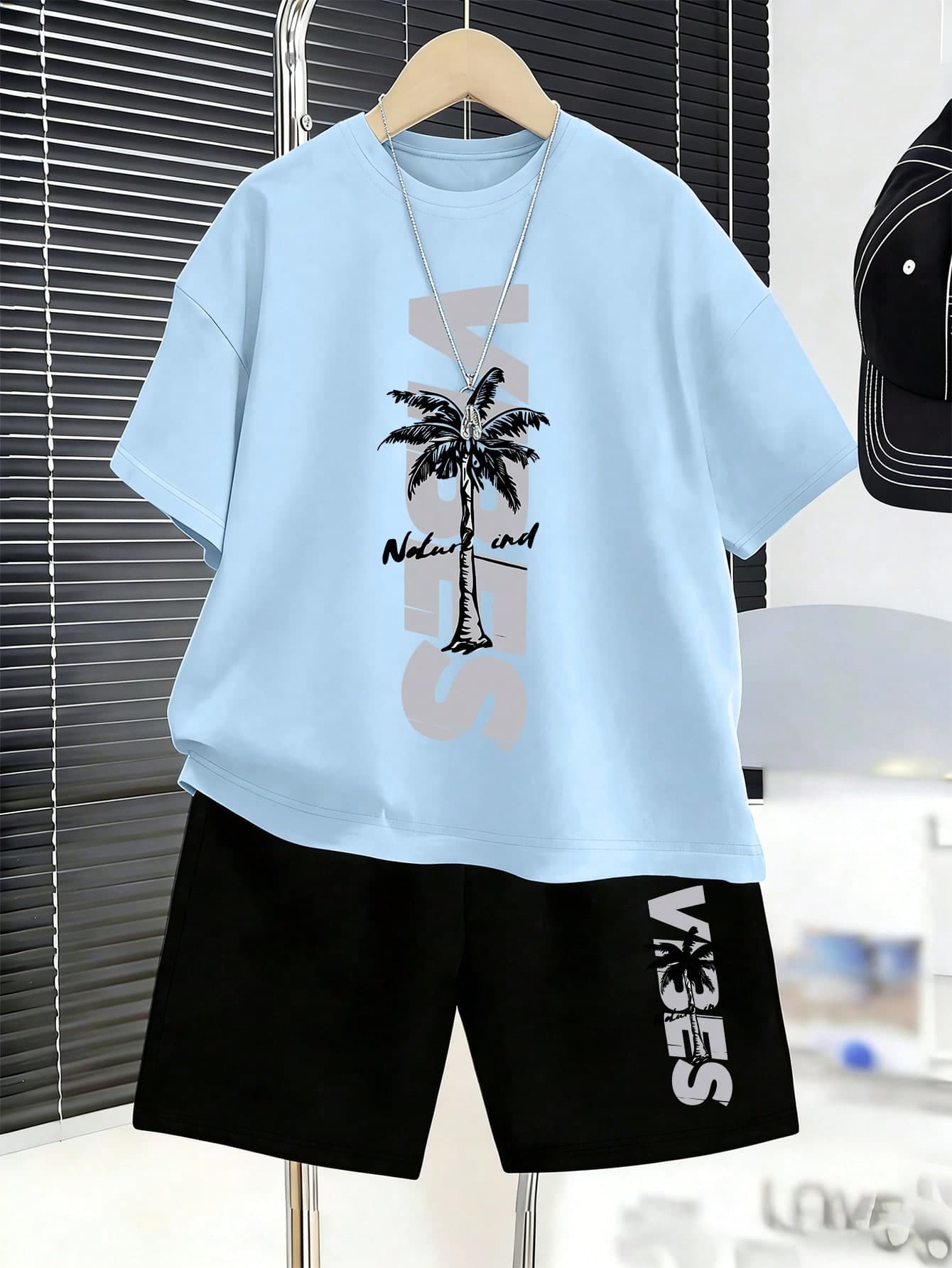 Teen Boys Casual Minimalist Letter & Coconut Tree Print Crew Neck T-Shirt + Shorts Set, New Summer Comfortable Boys Outfit