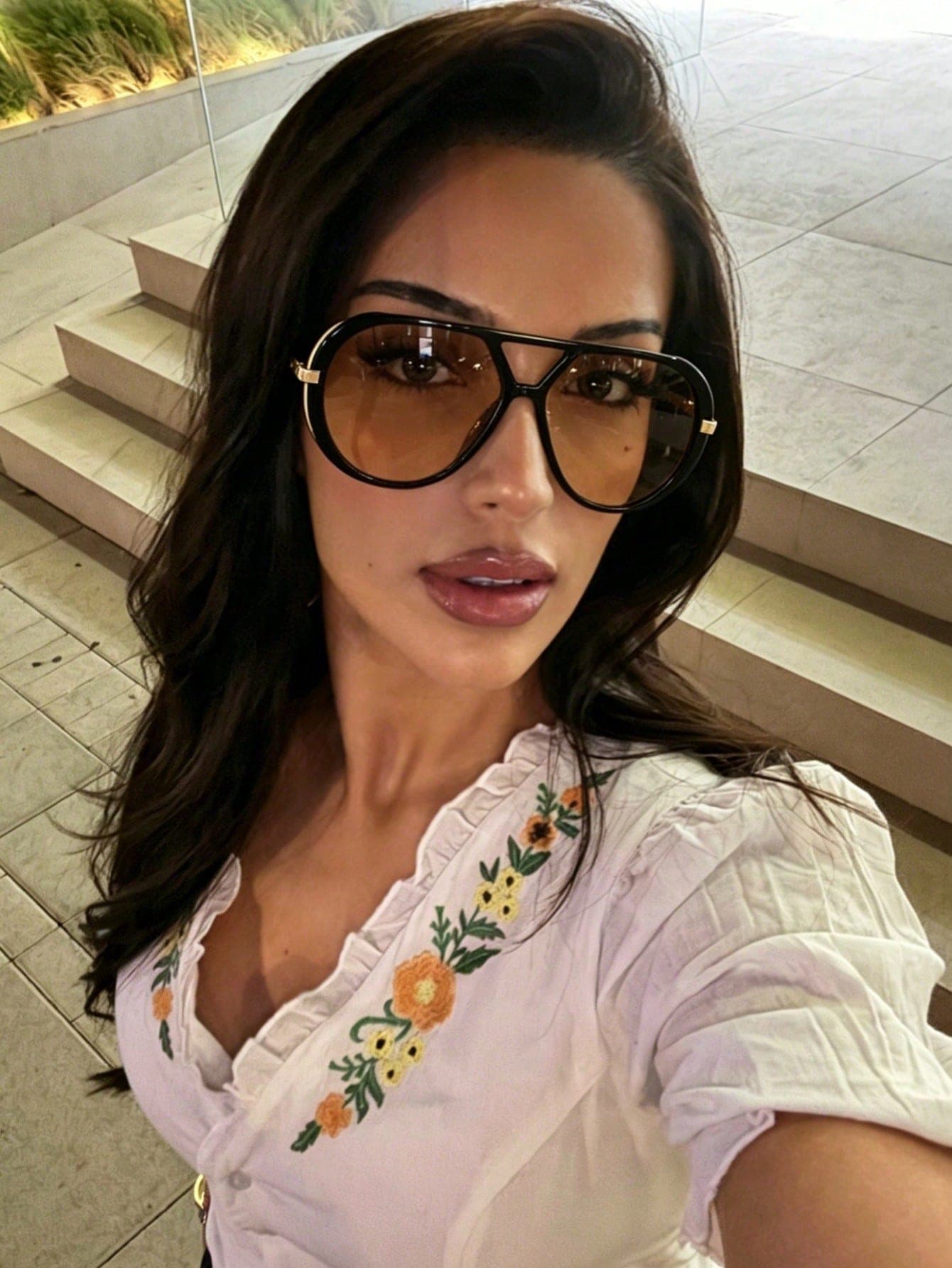1 Pair Women's Vintage Minimalist Large Frame Fashion Glasses, Unisex, Suitable For Daily Wear, Street Style, Outdoor, Party And Other Occasions, Unique Oval Fashion Decorative Glasses, Women, Beach Accessory, Vintage Y2K Style, Suitable For Summer Beach Vacation, Outdoor Travel
