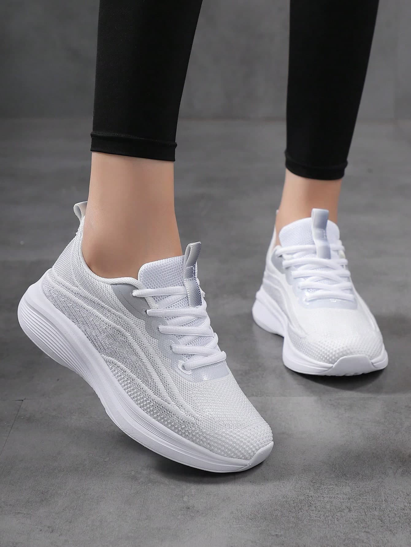 STARNOVO [Runs Half Size Small]Double Star Women's Road Running Shoes, Casual Sports Shoes, Lightweight Comfortable Outdoor Travel Walking Shoes, 2026 Spring/Summer New Lightweight Mesh Breathable Travel Shoes, Popular Versatile Running Shoes