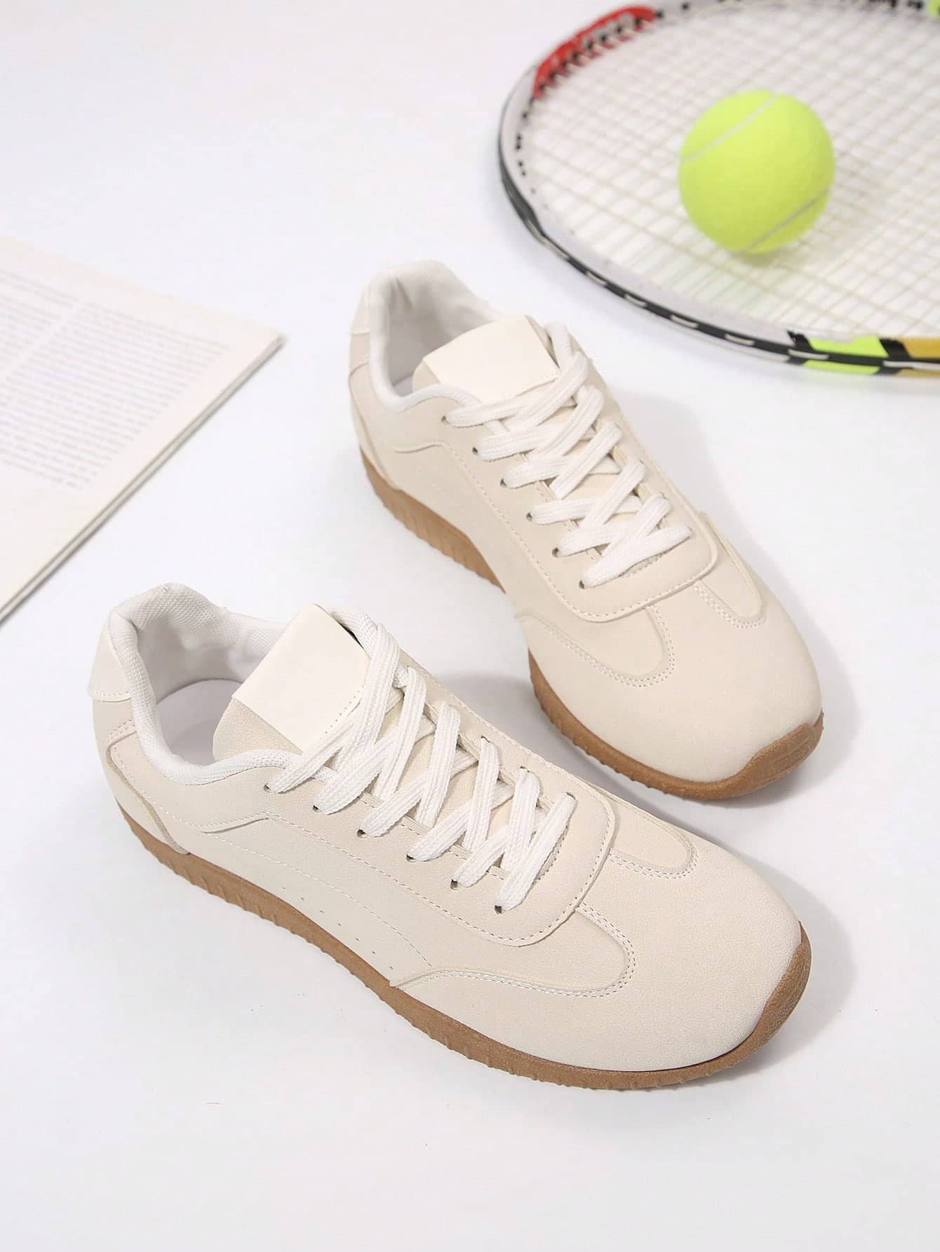 Women's Comfortable Lightweight Black Flat Non-Slip Outdoor Sports Casual Student Running Skate Shoes