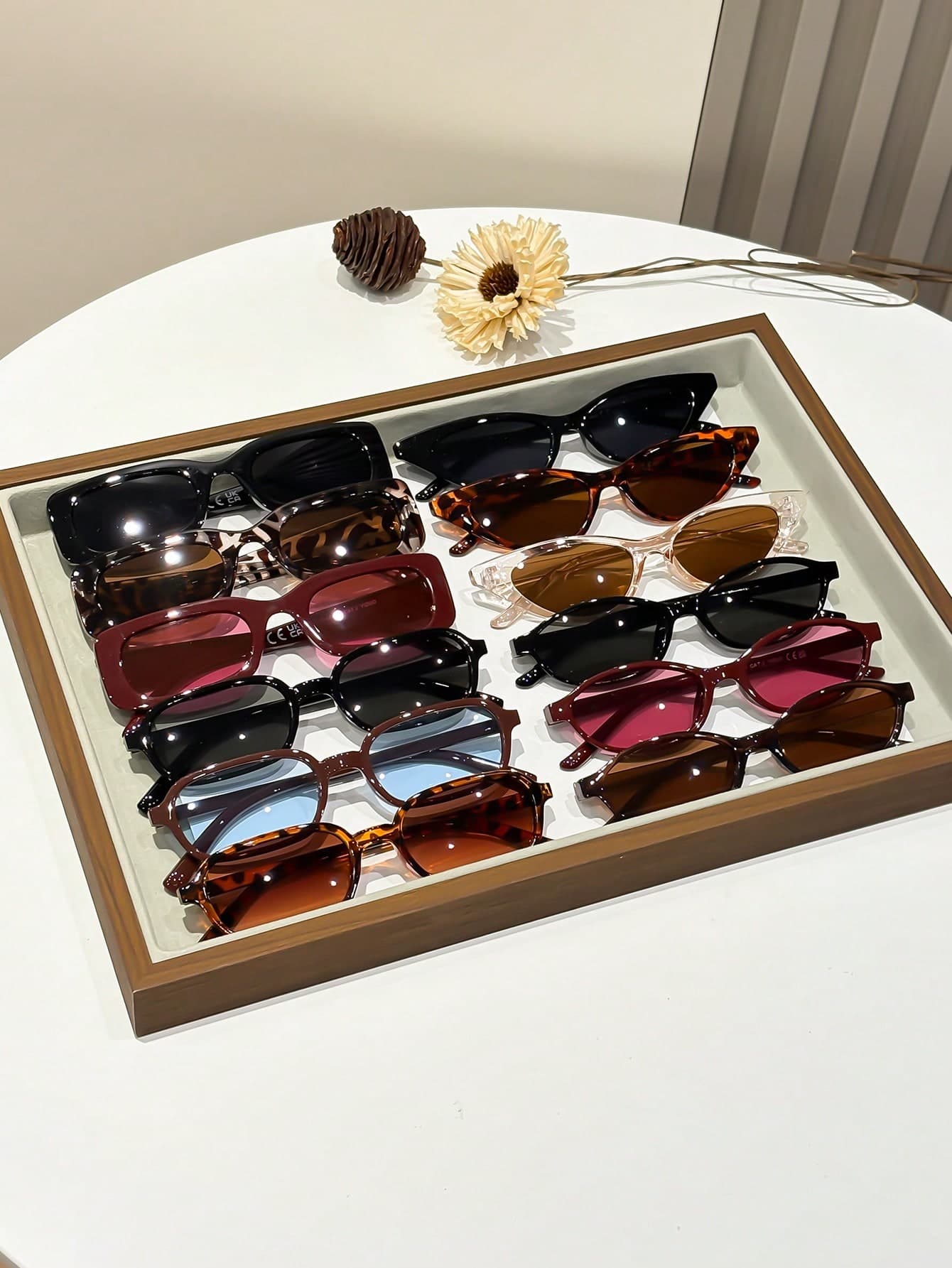 12 Pairs Vintage Ins Style Women's Fashion Glasses, Popular Classic Timeless Design, Elegant Versatile Matching For Best Friends, Flattering For All Face Shapes, Suitable For Daily Wear, Date Looks, Street Style Decor