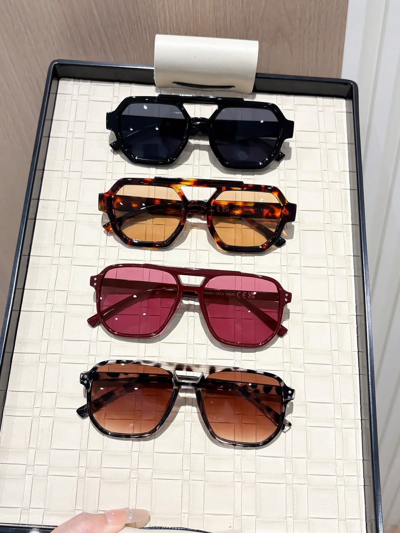 4 Pairs Leopard Print Multicolor Geometric Frame Women's Fashion Glasses, Avant-Garde Eye-Catching, High Street Vintage Style, Suitable For Driving, Outdoor Fishing, Camping, Daily Commute, Beach Vacation, Casual Business Outfit Accessory
