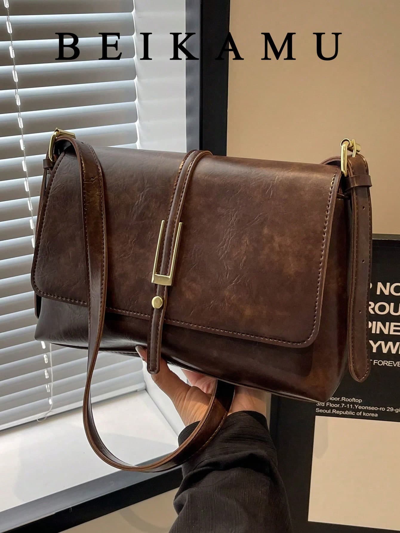 Fashionable Casual Solid Color Square Flap Bag, No Pendant, Suitable For University/