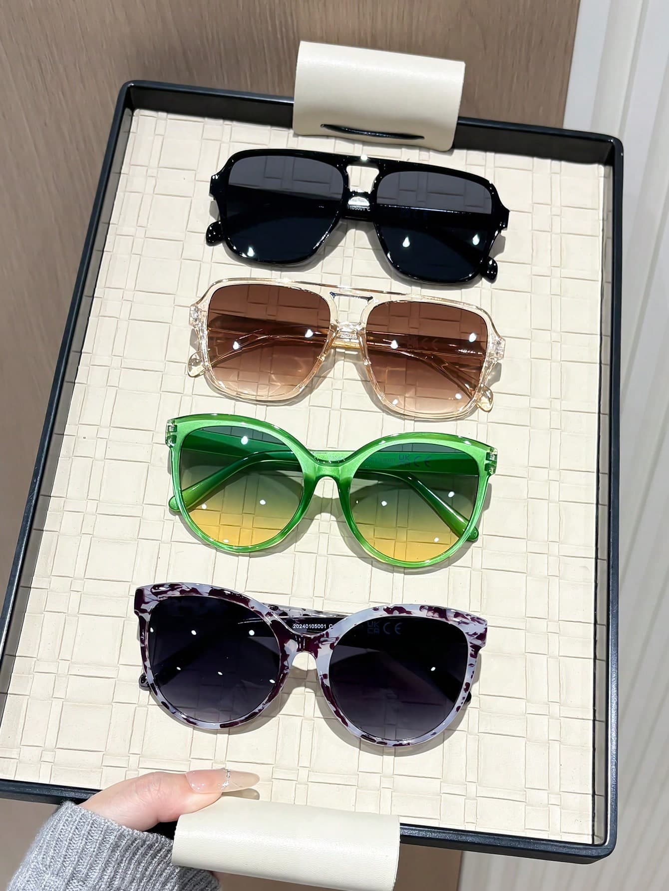4 Pairs Classic Bohemian Style Fashion Design Ins Style Elegant Women's Fashion Glasses, Suitable For Street Photography, Tropical Beach Vacation, Outdoor Leisure Activities, Etc., Suitable For Various Face Shapes