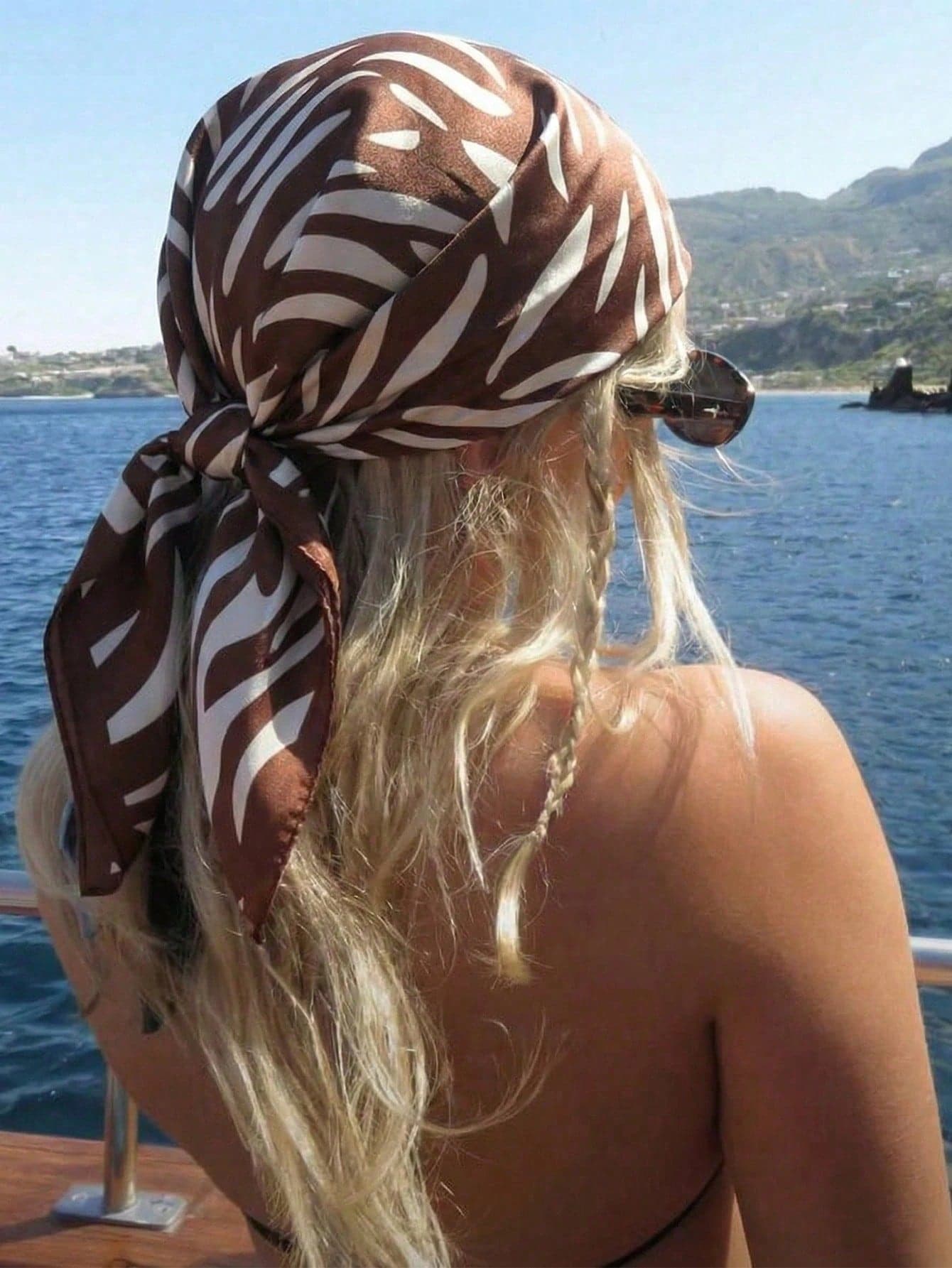 1pc Brown Minimalist Paisley Print Satin Scarf, New Spring Fashion Accessory, Can Be Used As Belt, Packaging Decoration, Ribbon, Headband, Perfect For Styling, Beach, Festival