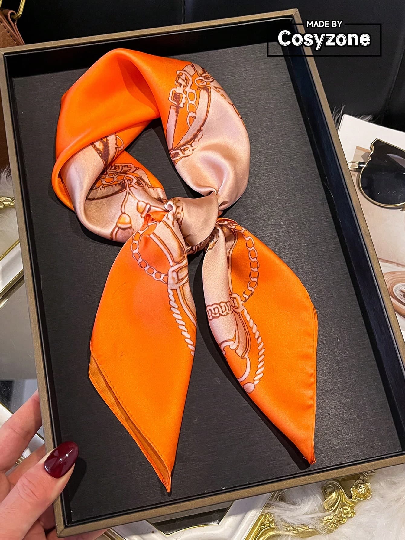 1pc Faux Silk Minimalist Chain Pattern Printed 70cm Small Square Scarf Women's Bandana Fashion Versatile Belt Tie Wrap Decorative Silk Scarf Neck Tie Hair Accessory Suitable For Daily Wear