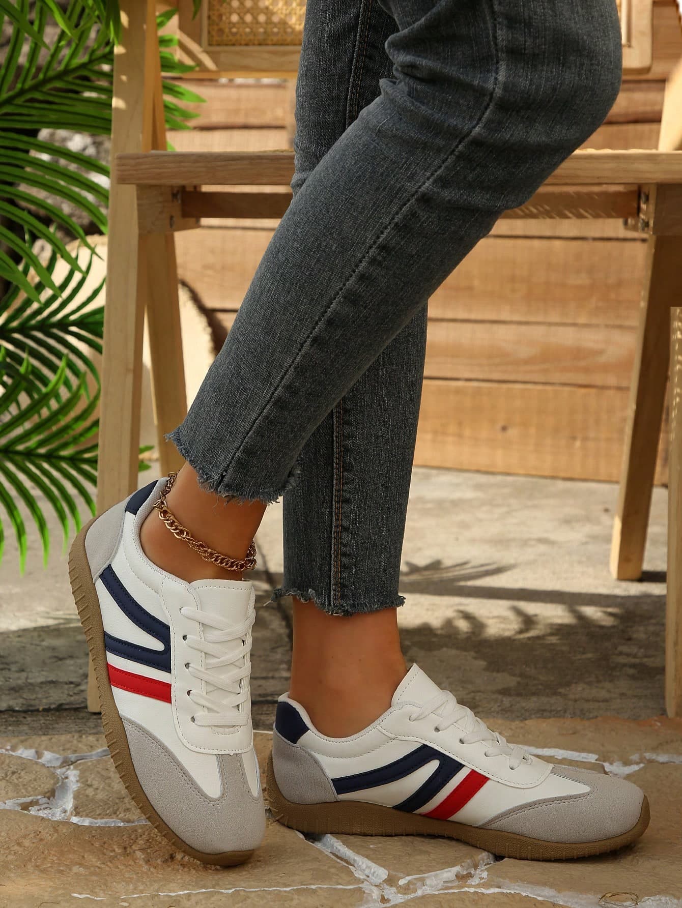 Women's Preppy Style Colorblock Striped Lace-Up Sneakers, Retro Low-Top Flat Casual Sports Shoes, Comfortable Anti-Slip Sneakers Suitable For Campus And Daily Street Wear