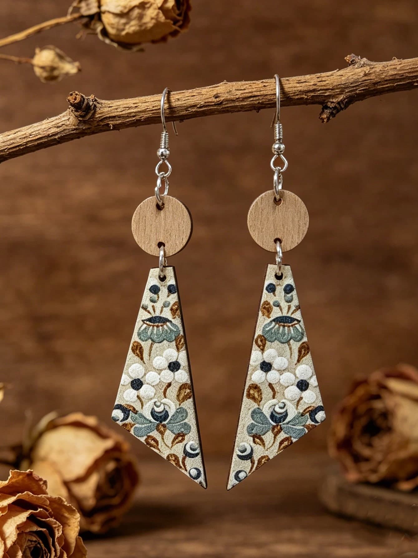 1 Pair Bohemian Vintage Floral Pattern Triangle Wooden Earrings, Painted Print Pastoral Ear Jewelry