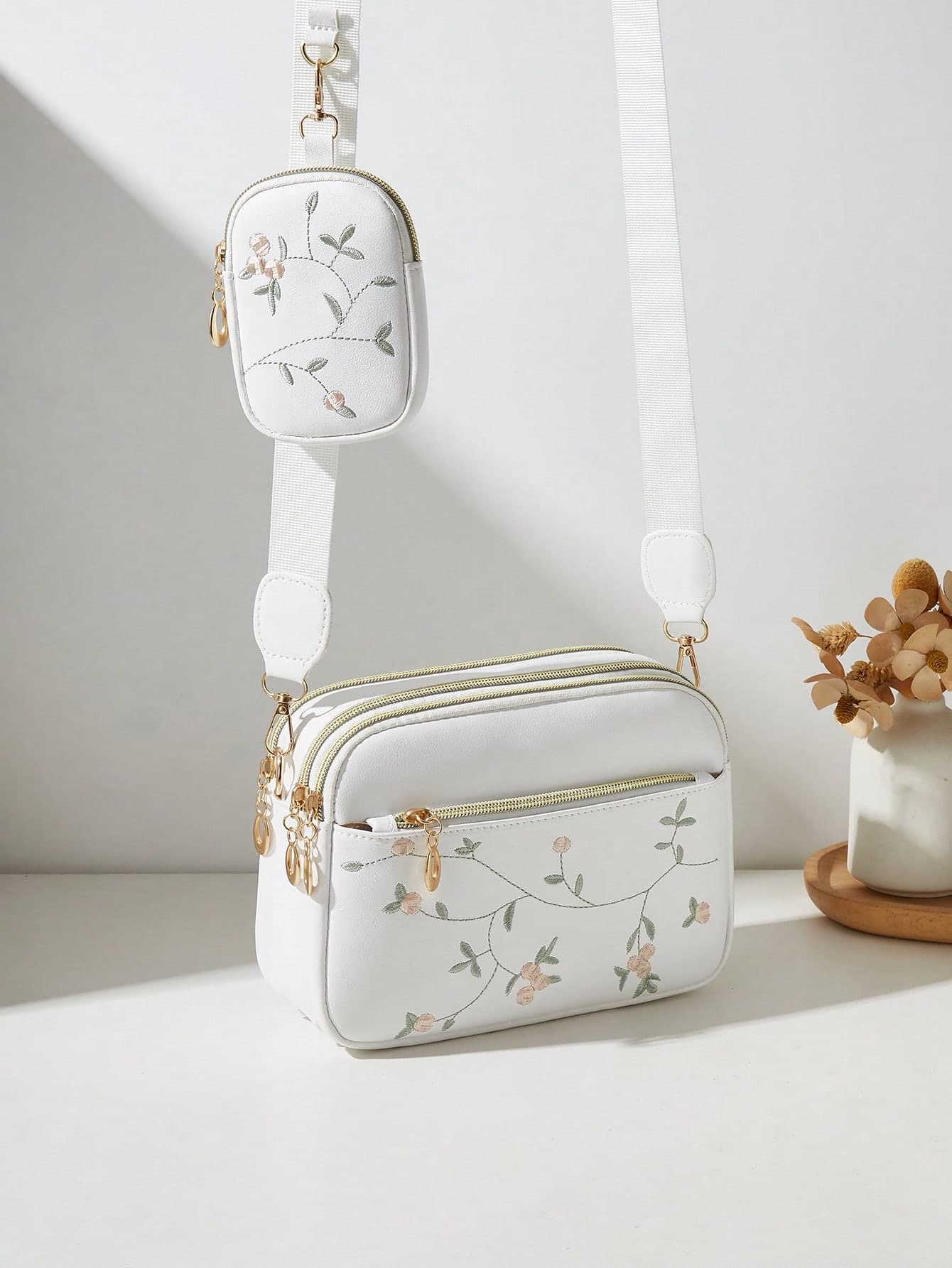 2pcs Floral Multi-Layer Crossbody Bag Shoulder Bag Women's Handbag Pendant Small Bag