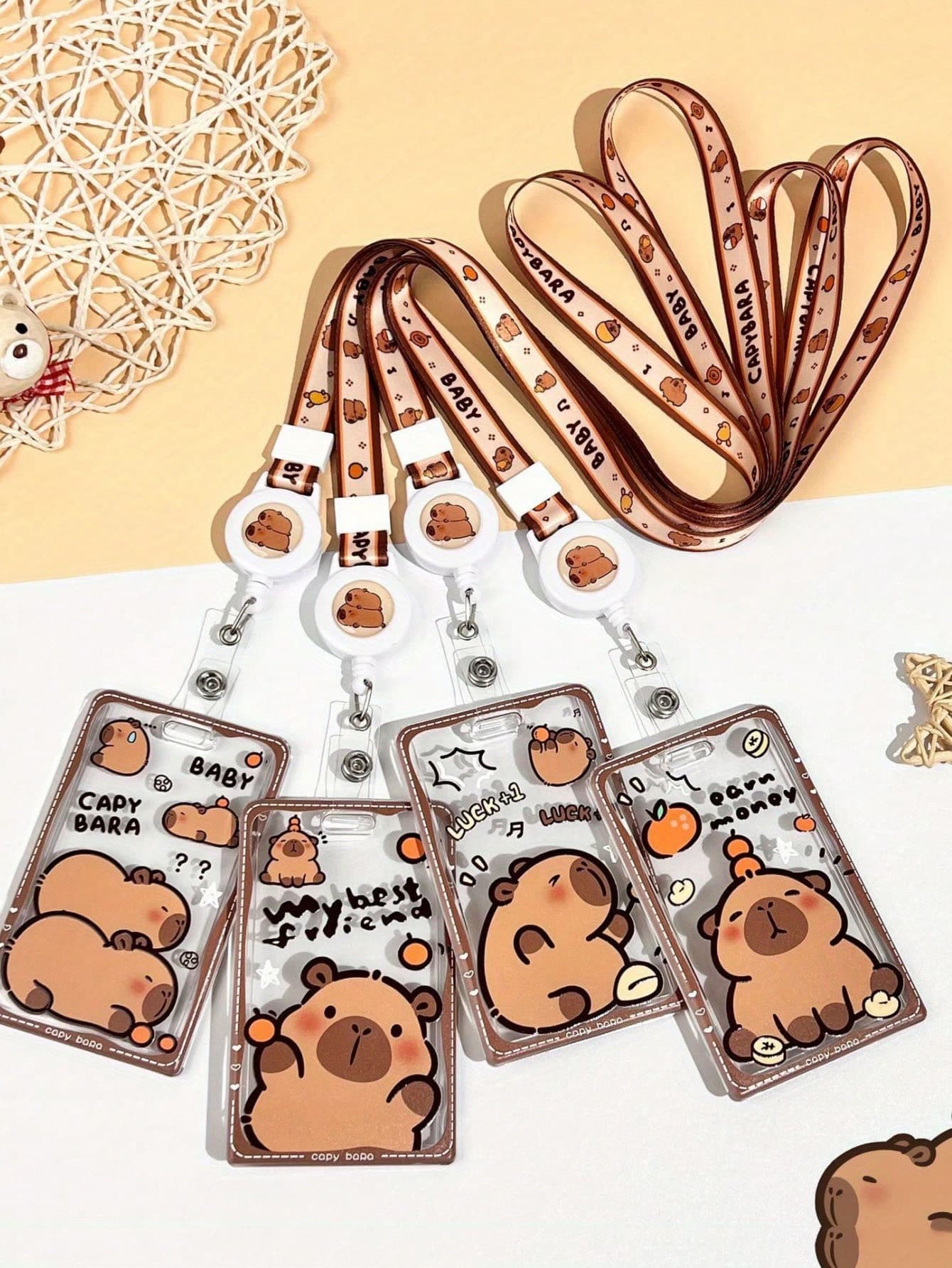 1PC 2D Whimsical Cartoon Card Holder With An Extendable Reel And A Hanging Rope, Transparent Capybara Card Holder, A Loss-Proof Card Holder For Campus