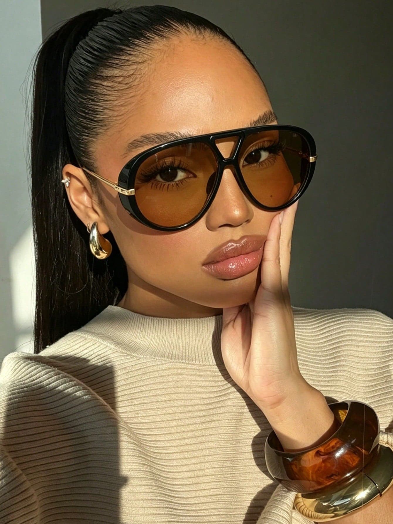 1pc Oversized Frame Women's Fashion Glasses, European And American Style Personalized Toad Glasses, Outdoor Travel Street Style Glasses, Beach Accessories, Oversized Frame Double Bridge Women's Fashion Glasses, Outdoor Vacation Travel Beach Accessories