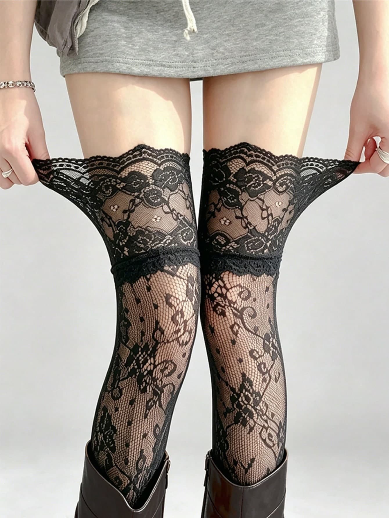 Women's Black Hollow Lace Over-The-Knee Socks, High Elasticity Non-Slip, French Sexy High Heel Matching Long Stockings, French Girl Style