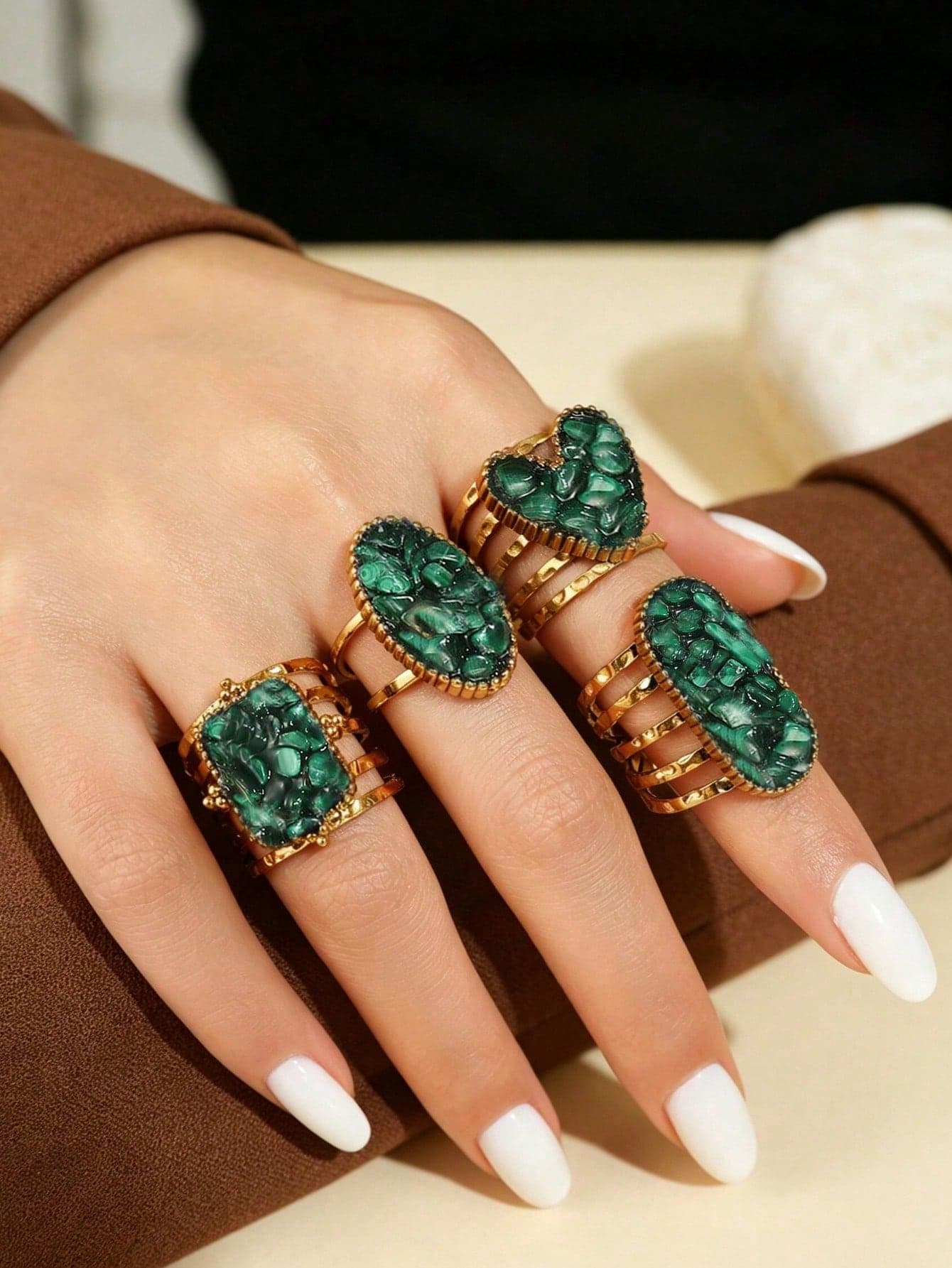 1/4pcs Set 304 Stainless Steel Vintage Turquoise Green Crushed Stone Inlaid Open Rings, Adjustable Size, Can Be Purchased Individually Or As A Set, Hollow Multi-Layer Gold-Rimmed Heart Wide Oval Stackable Rings
