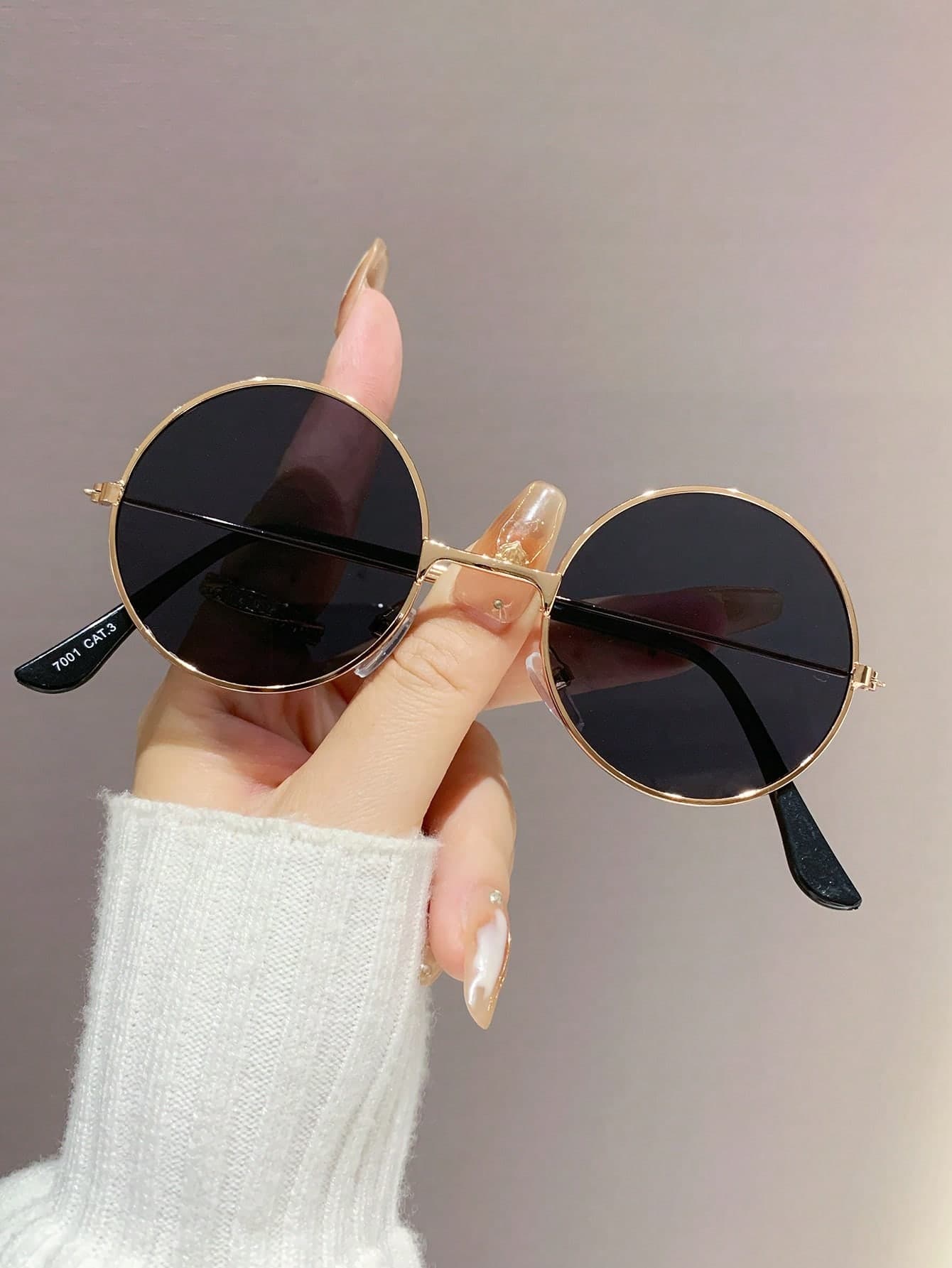 1pc Retro Round Fashion Sunglasses With Metallic Decoration-The Perfect Travel Accessory For Women Vintage Sunglasses Beach Sun Glasses Halloween Beach Accessories For Women Sun Glasses Sunglasses Shades Basics And Suit For Sweater Jeans Sweatpants Hoodie Jackets Dress And Long Sleeve Shirt Fashionable Shade Elegant Outfit Family Outings Travel Vacation Holiday For Summer Beach Vacation,Outdoor,Travel