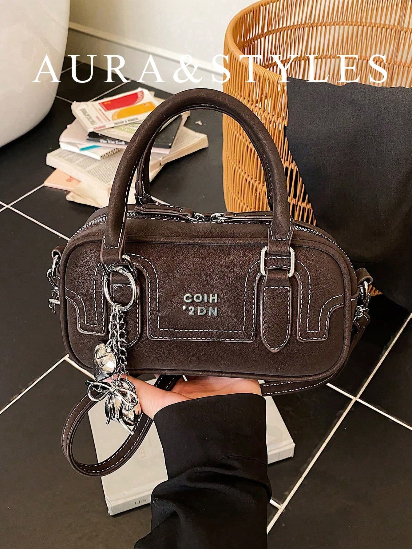 Comes With Doll Pendant, Textured Crossbody Women's Bag, Autumn/Winter New Large Capacity Boston Mom Bag, All-Season Commuter Handbag