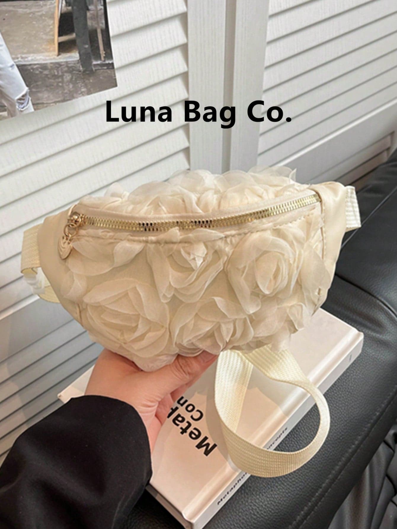 2026 New Sweet Floral Mesh Waist Bag, Fashionable Minimalist Personalized One Shoulder Crossbody Bag, Women's Exquisite Lace Chest Bag
