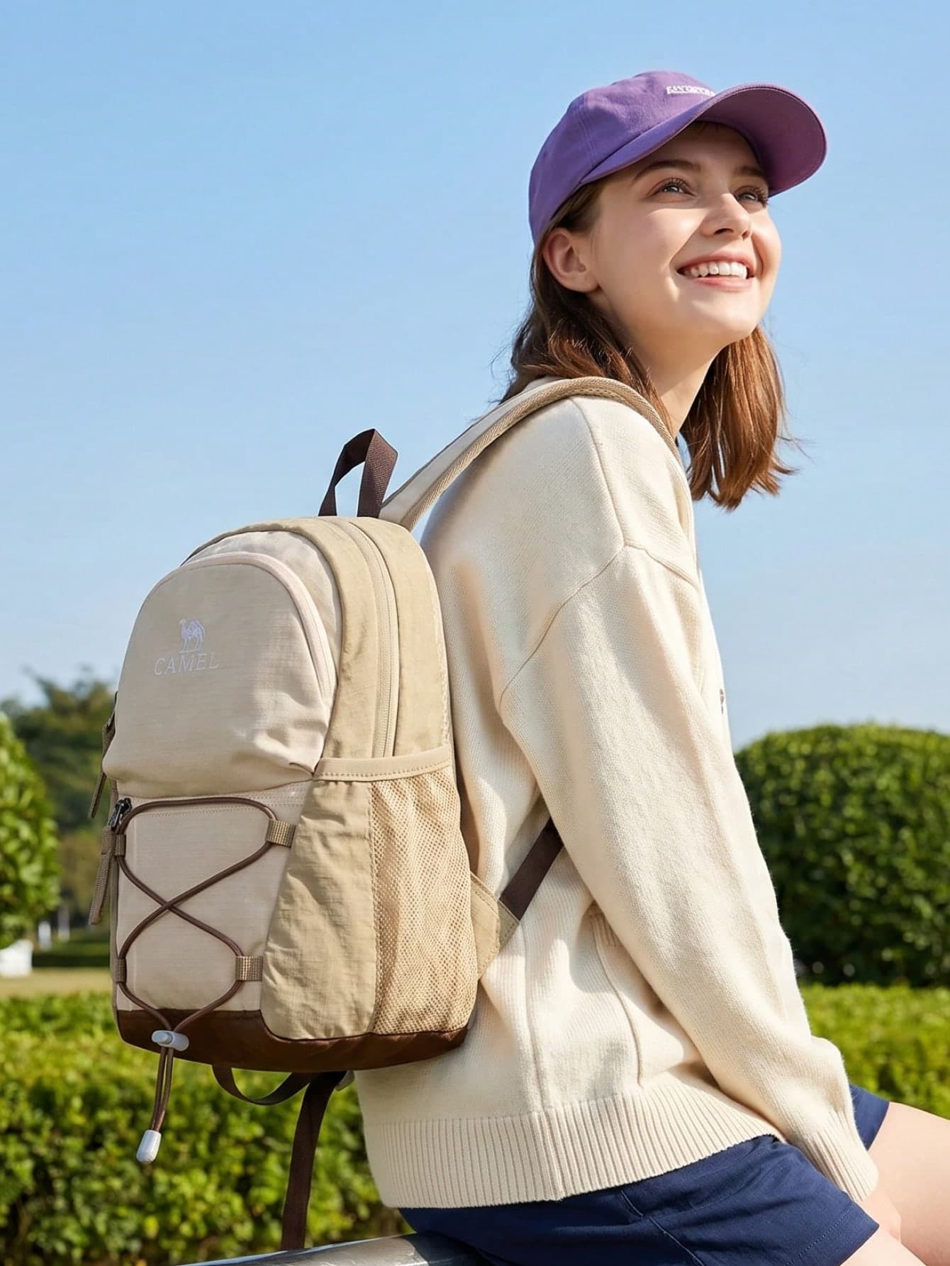 CAMEL CROWN Unisex Commuter Backpack, Lightweight Small Rucksack For Travel, Student School Bag, Outdoor Hiking & Mountaineering