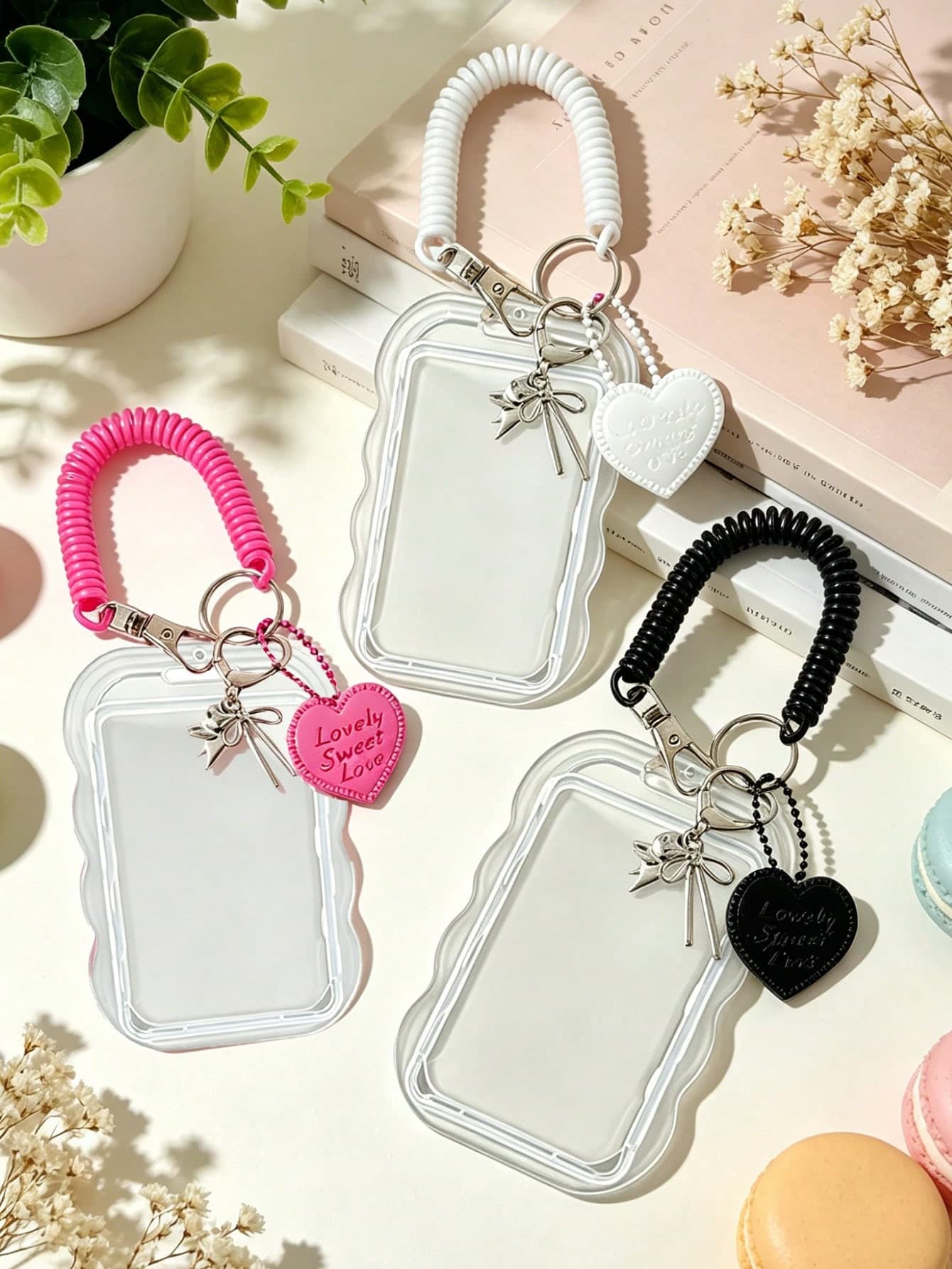 Bow Transparent Acrylic Hard Card Holder, INS Style Fashion Retractable Heart-Shaped Card Holder, Minimalist Bow Cat Design, Transparent ID Card Wallet, Stores Bus Card, Bank Card, ID Card, Metro Card. No RFID Function, With Detachable Wipeable Sliding Cover, Key Ring And Detachable Lanyard/Pendant - Heavy Duty Transparent Card Holder With ID Window And Card Slot, Transparent PVC Student ID And Access Card Holder With Sliding Cover, Adjustable For Office Workers And Students, Perfect Gift