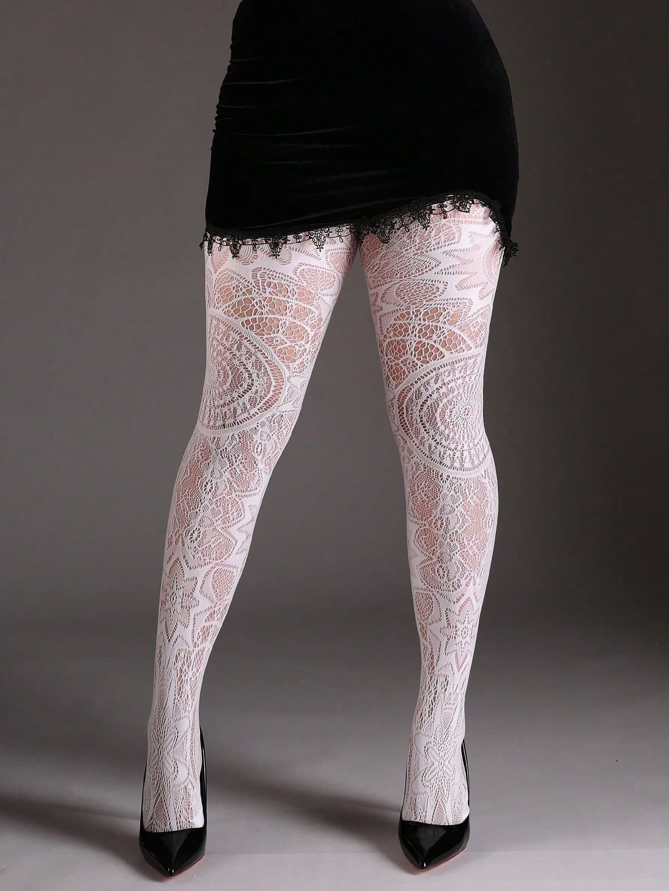 1 Pair Plus Size Sunflower Jacquard Fishnet Tights, Leaf Hollow-Out Leggings, Sexy Fashion Versatile For Party, Home, Office, Christmas, Halloween, Black Stockings Suitable For Various Holiday And Seasonal Outfits