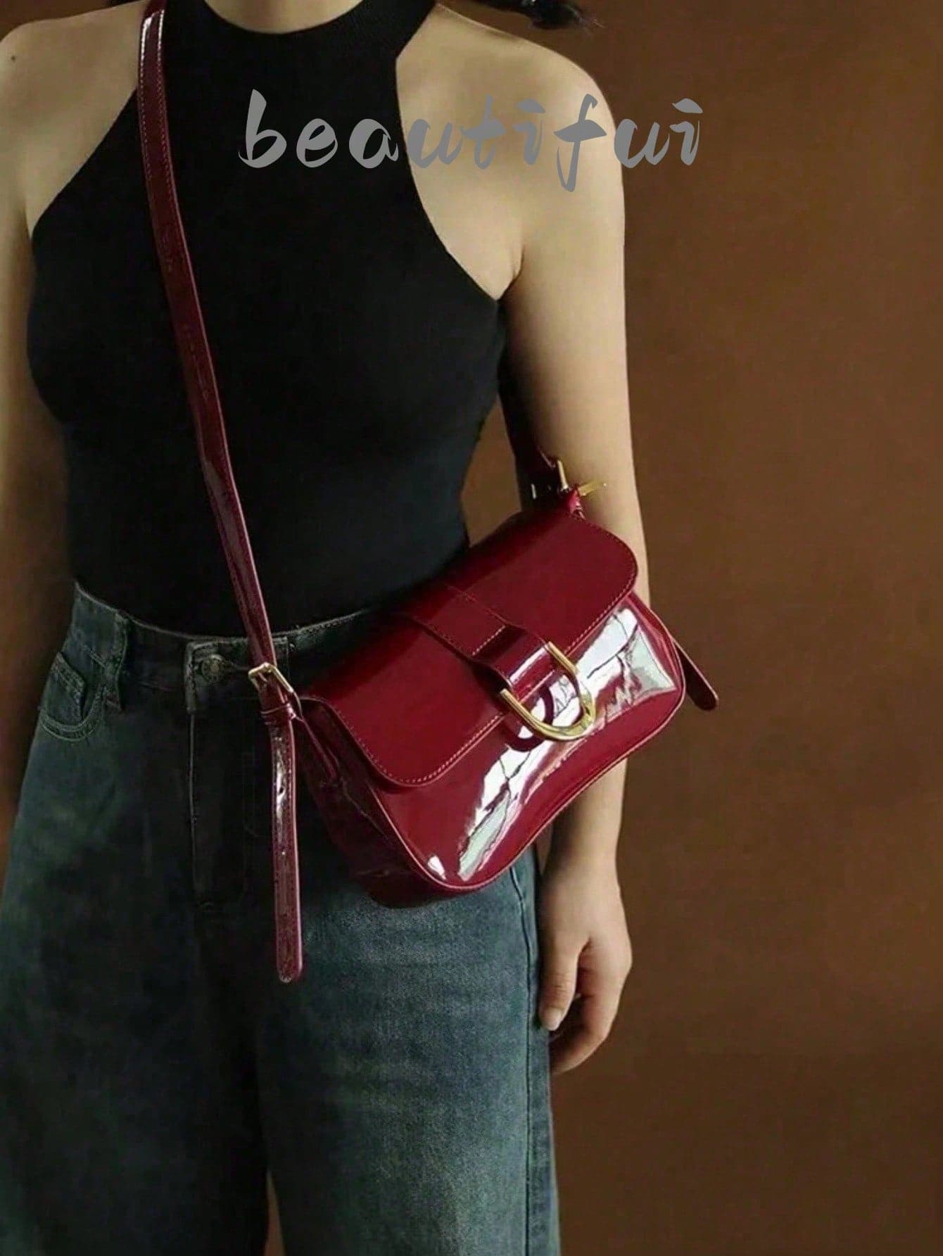 2026 Spring/Summer New Red Shoulder Bag Retro Horseshoe Buckle Crossbody Bag Commuter Bag Simple Fashion Multi Functional Women's Bag Business